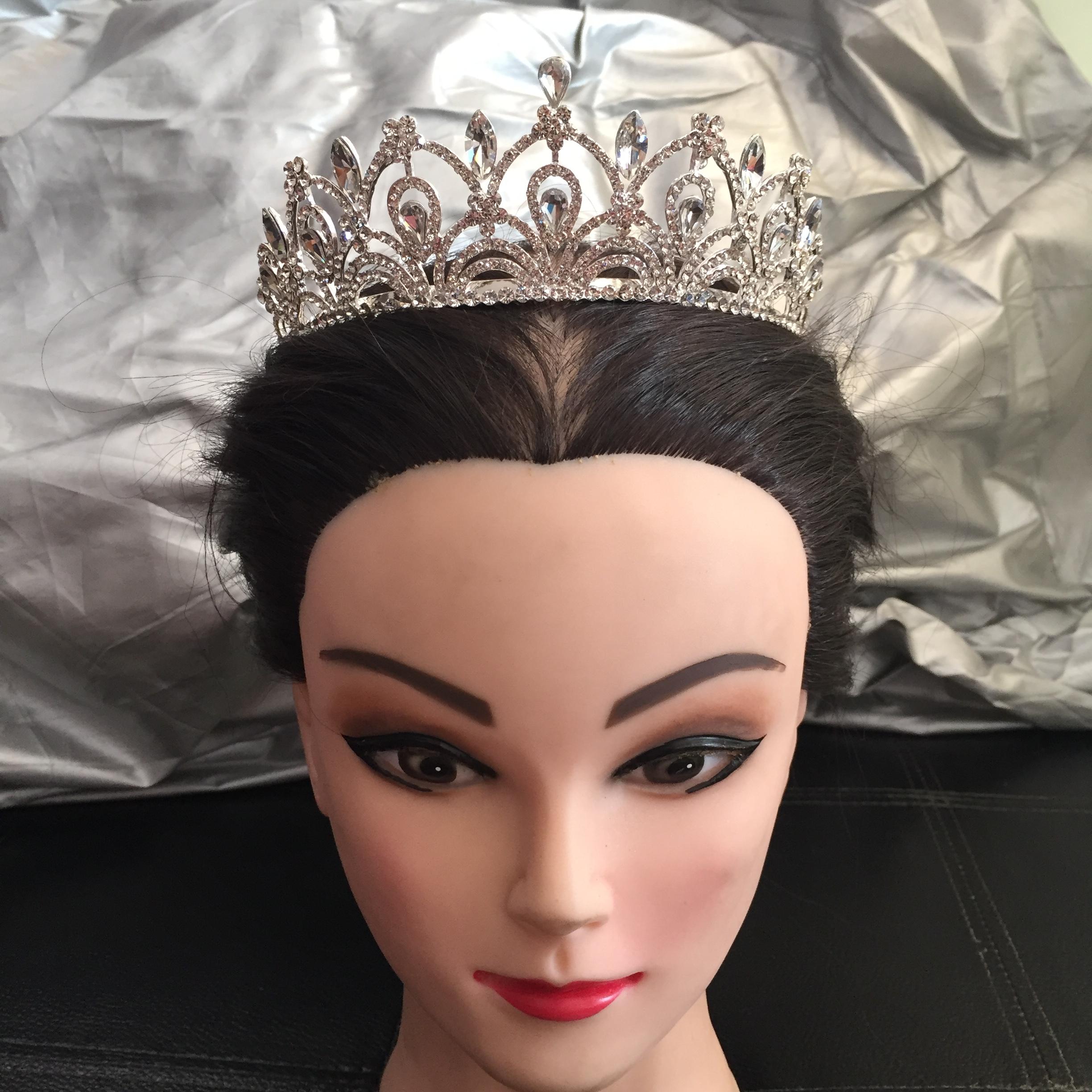 (พร้อมส่ง) เทียร่า 149 สีเงิน