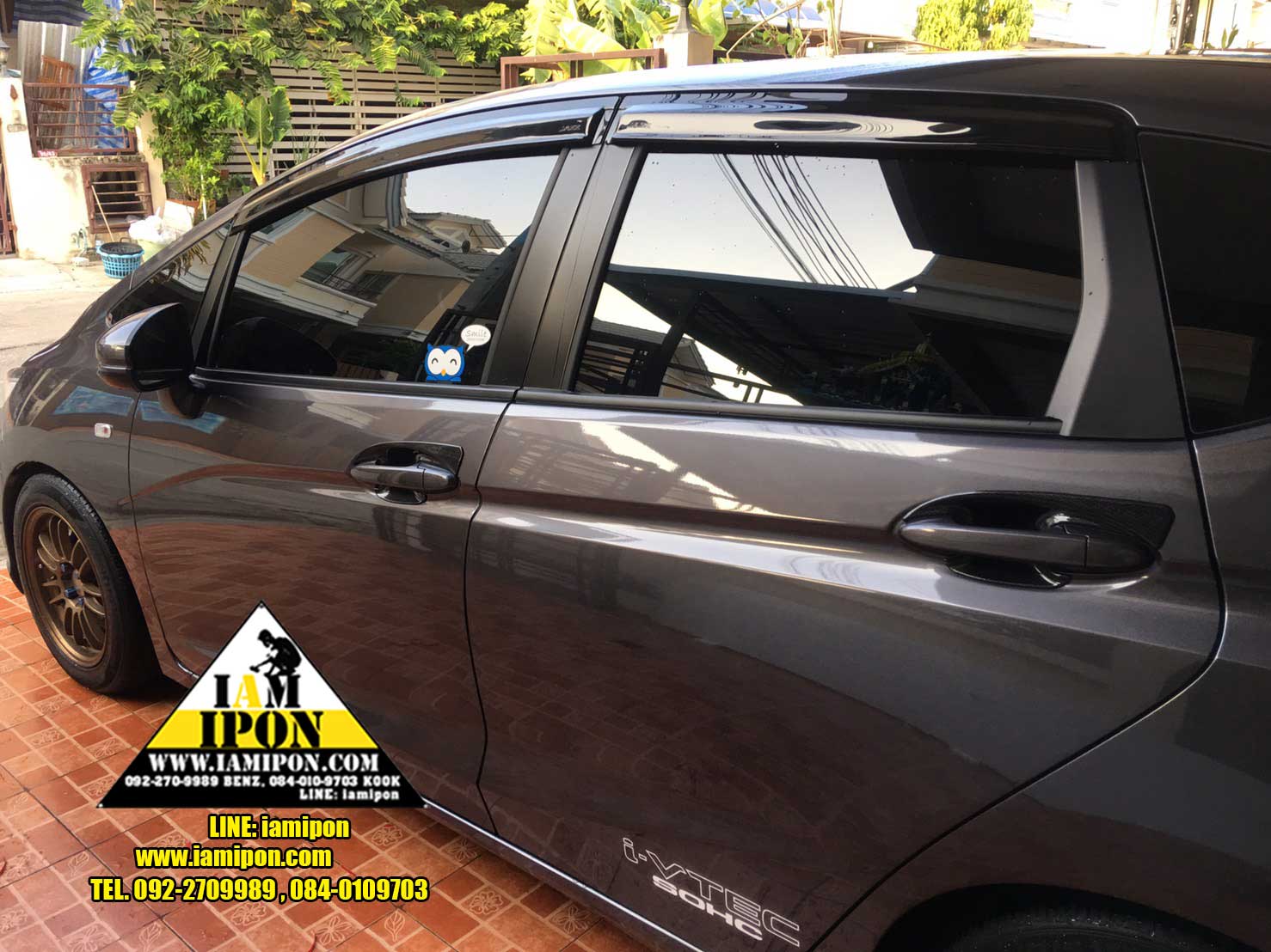 DOOR HANDLE JAZZ GK14 -15 CARBON เบ้ารองมือเปิดคาร์บอนแจ๊ส จีเค ปี14 - 15