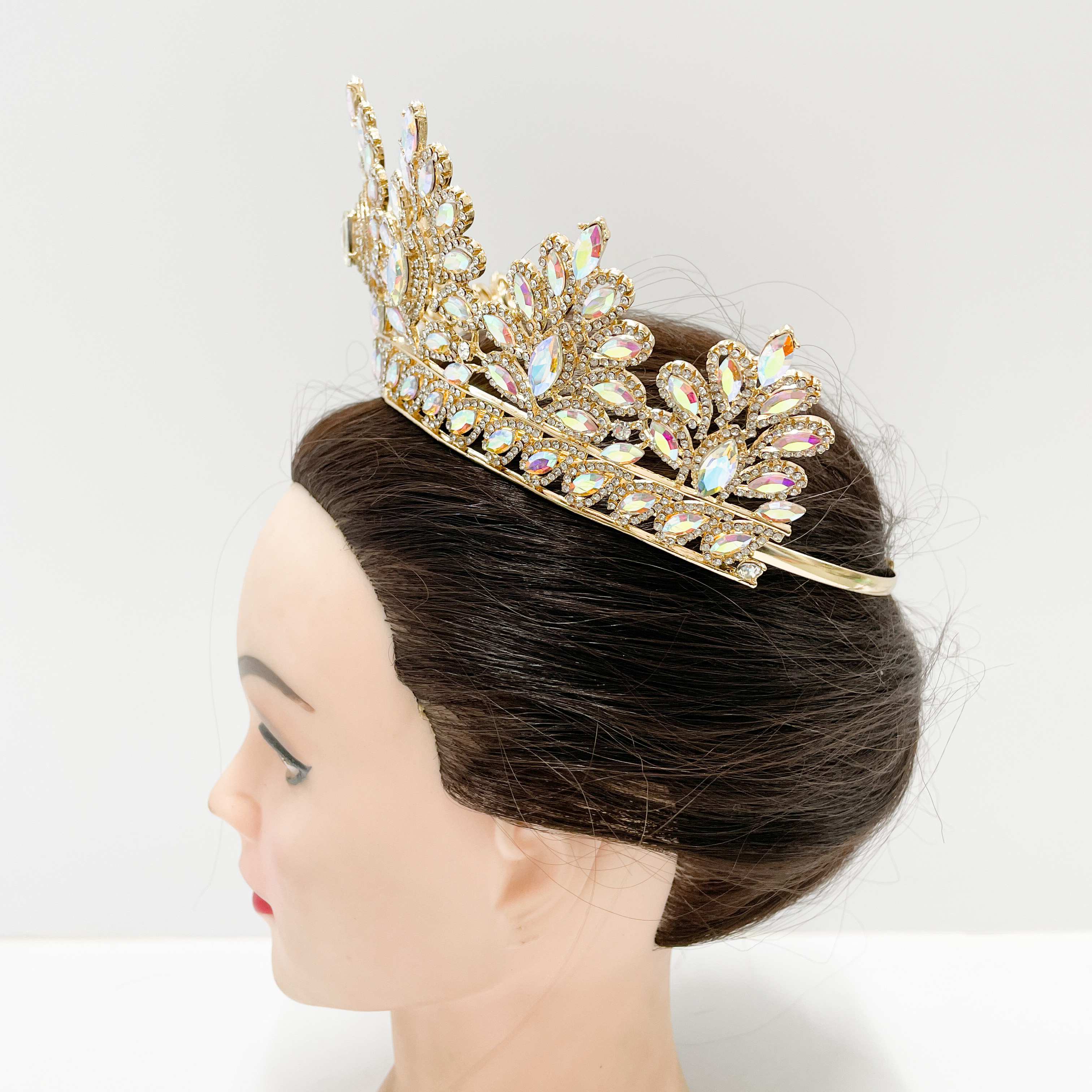 (พร้อมส่งจากไทย) มงกุฏ 095 สีทองเพชรรุ้ง มงกุฎนางงาม มงกุฎเพชร มงกุฎประกวด สินค้าพร้อมส่ง ไม่ต้องรอนาน งานพรีเมี่ยม