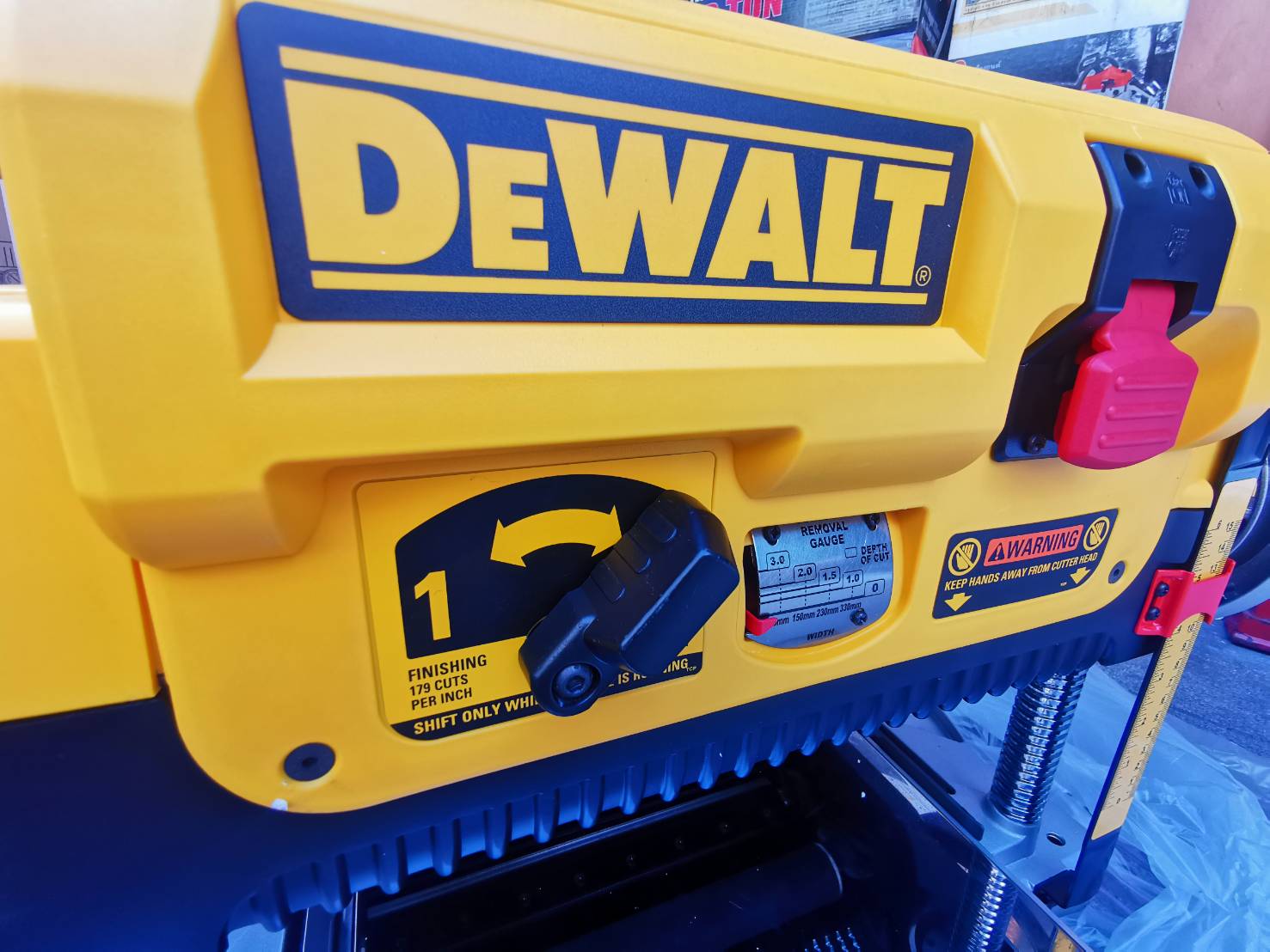 แท่นไสไม้13" DW735-KR DEWALT