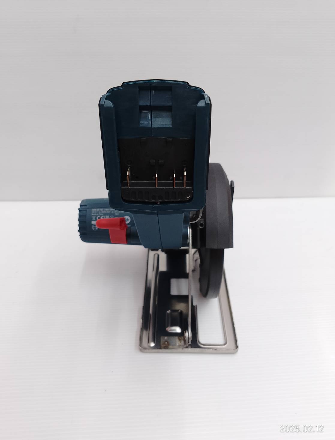 เลื่อยวงเดือนตัดเหล็ก18V GKM18V-LI BOSCH SOLO