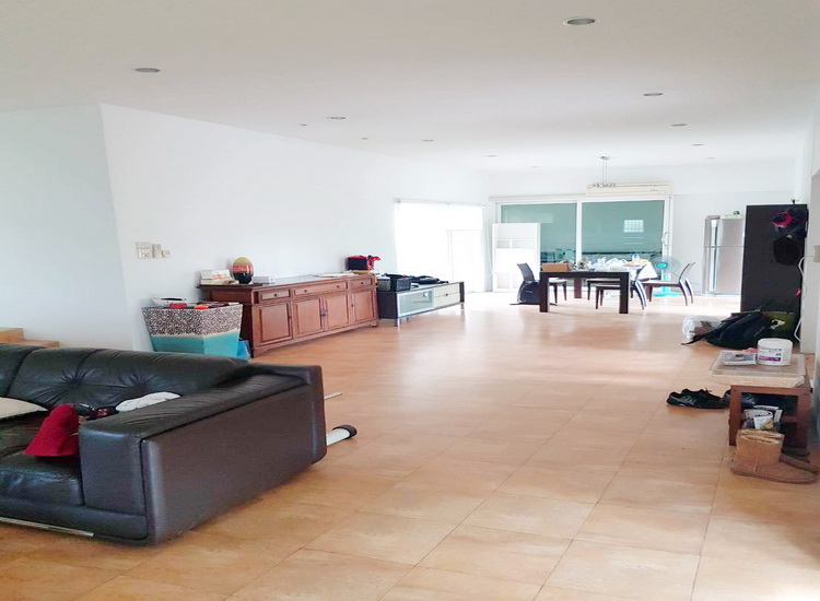 H1186 ขายบ้านเดี่ยวชั้นเดียว 281 ตารางวา อยู่ในตัวเมืองราชบุรี ตกแต่งหรู สภาพพร้อมอยู่