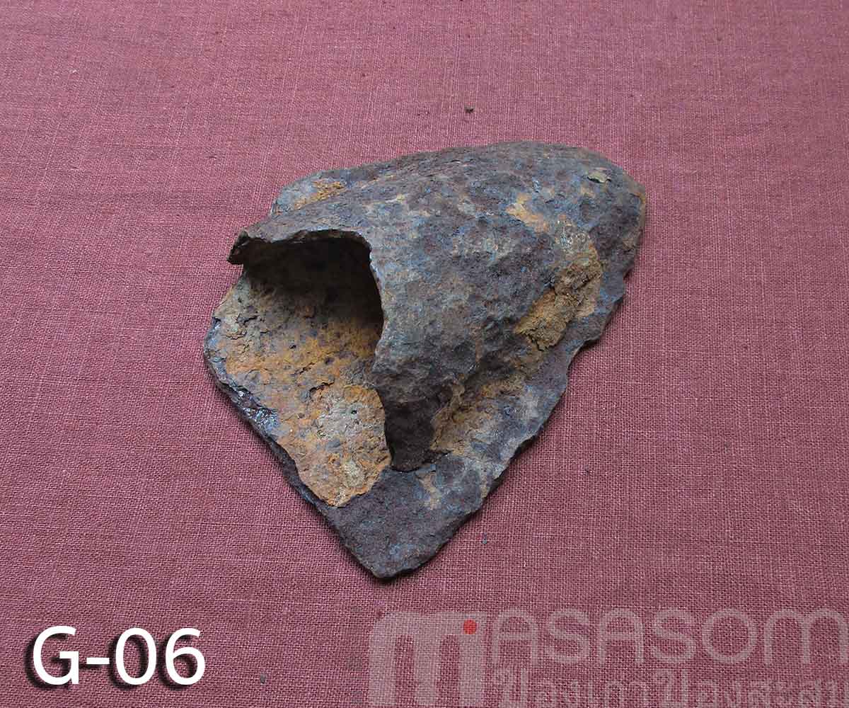 ผานไถโบราณอายุนับร้อยปี