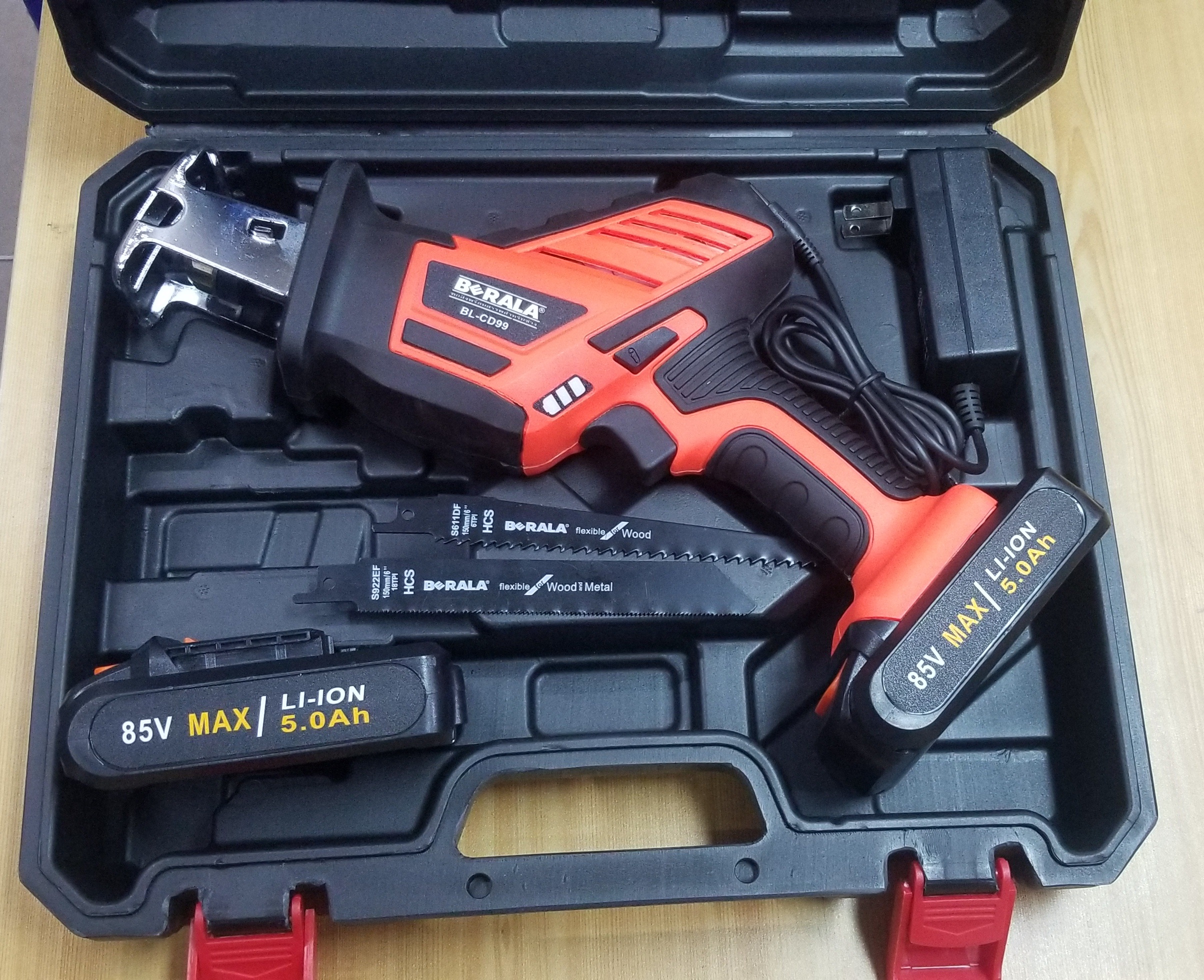 เซเบอร์ไร้สาย 85V BL-CD99 BERALA