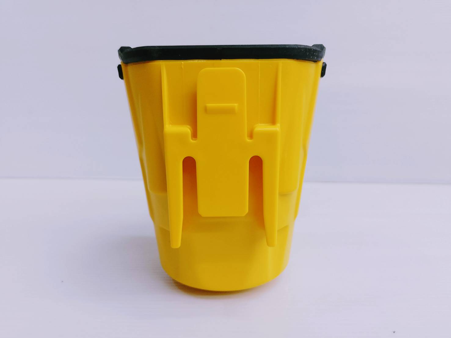 ถ้วยใส่เครื่องมือ แบบแขวน DWST82823 DEWALT