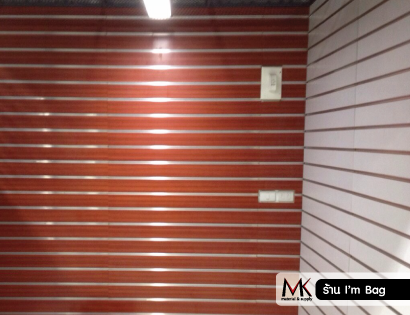 อุปกรณ์ตกแต่งร้านขายเสื้อผ้า อะคริลิค ราคาถูก