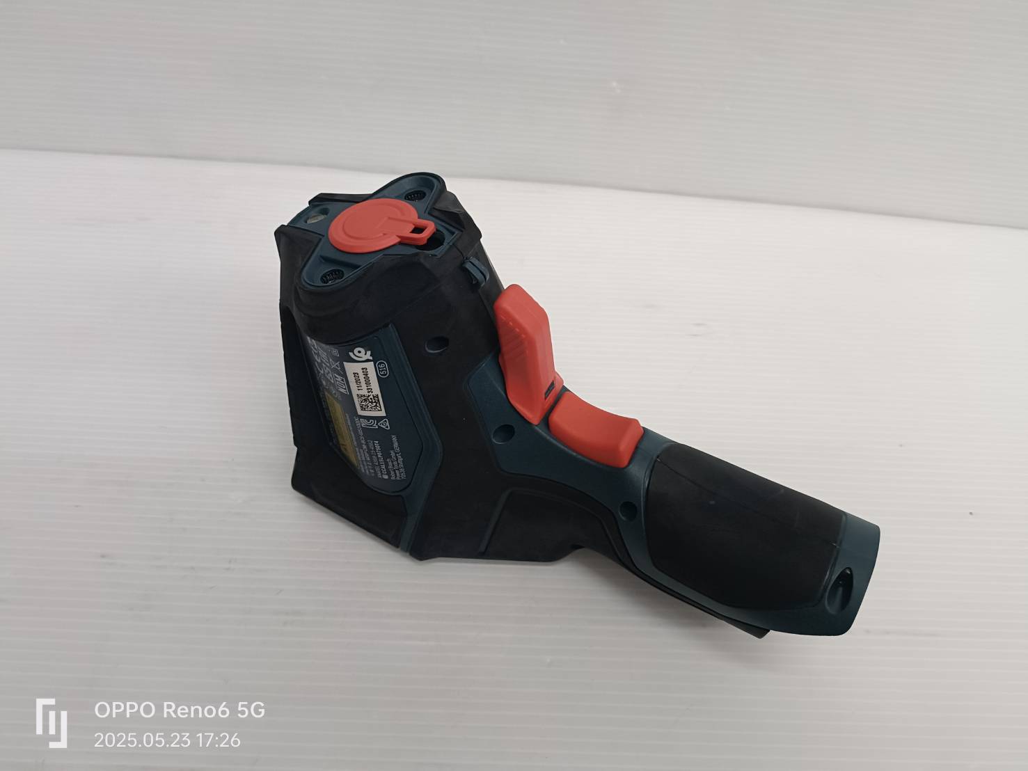 เครื่องวัดอุณหภูมิ GIS1000C BOSCH