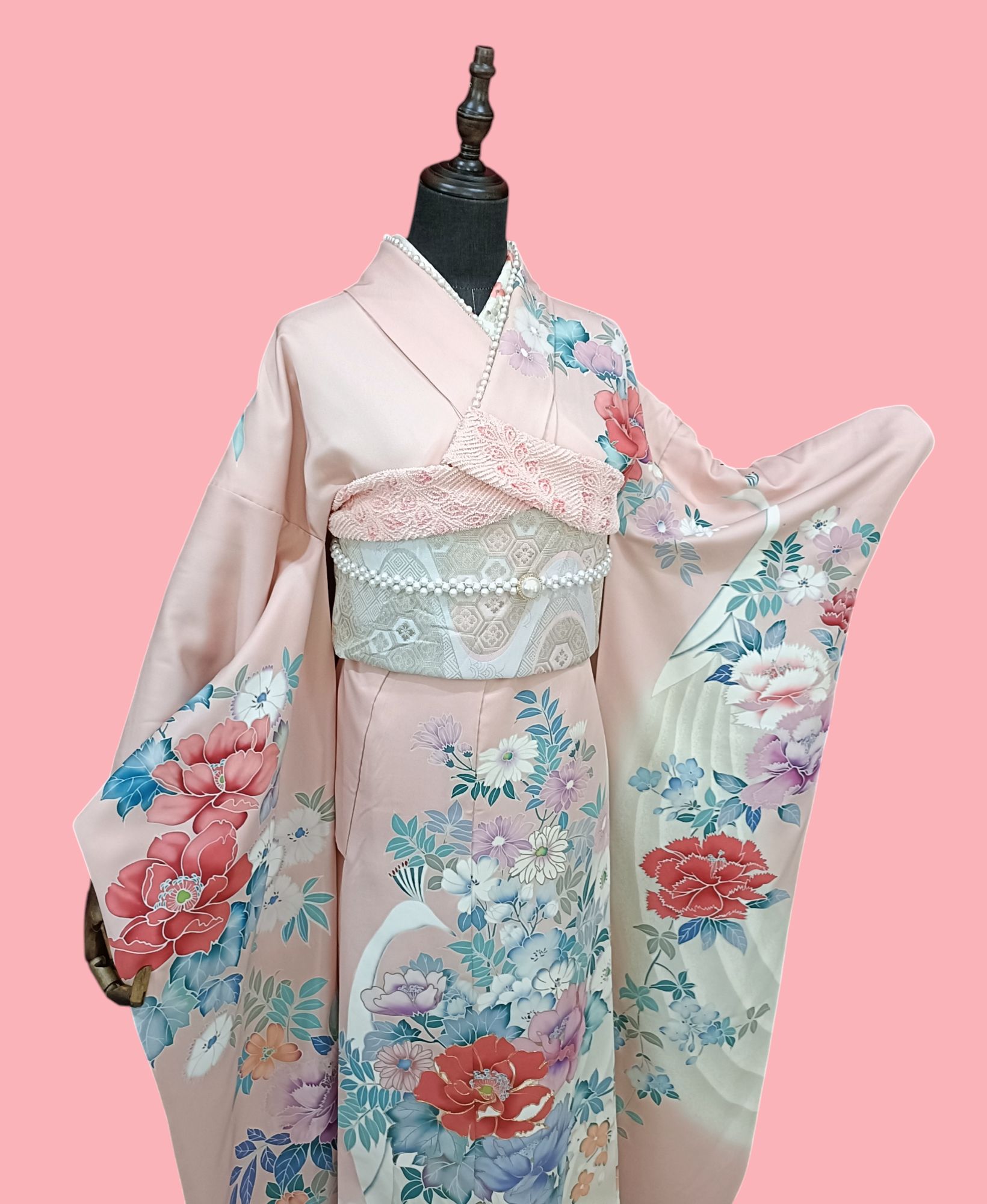 กิโมโนฟุริโซเดะ สีชมพูอ่อน