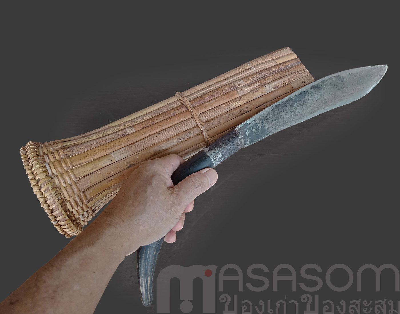 มีดเหน็บเก่าด้ามเขาสัตว์