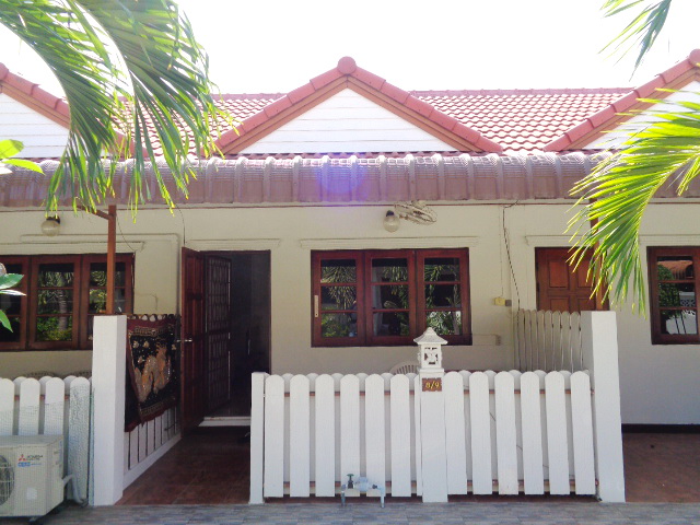 H1140 ขายด่วน ที่ดินพร้อมรีสอร์ท 328.4 ตร.วา ซอยหัวดอน4 ตำบลหนองแก อำเภอหัวหิน ประจวบคีรีขันธ์ ใกล้เขาตะเกียบ ห่างชายหาด 1 กม.