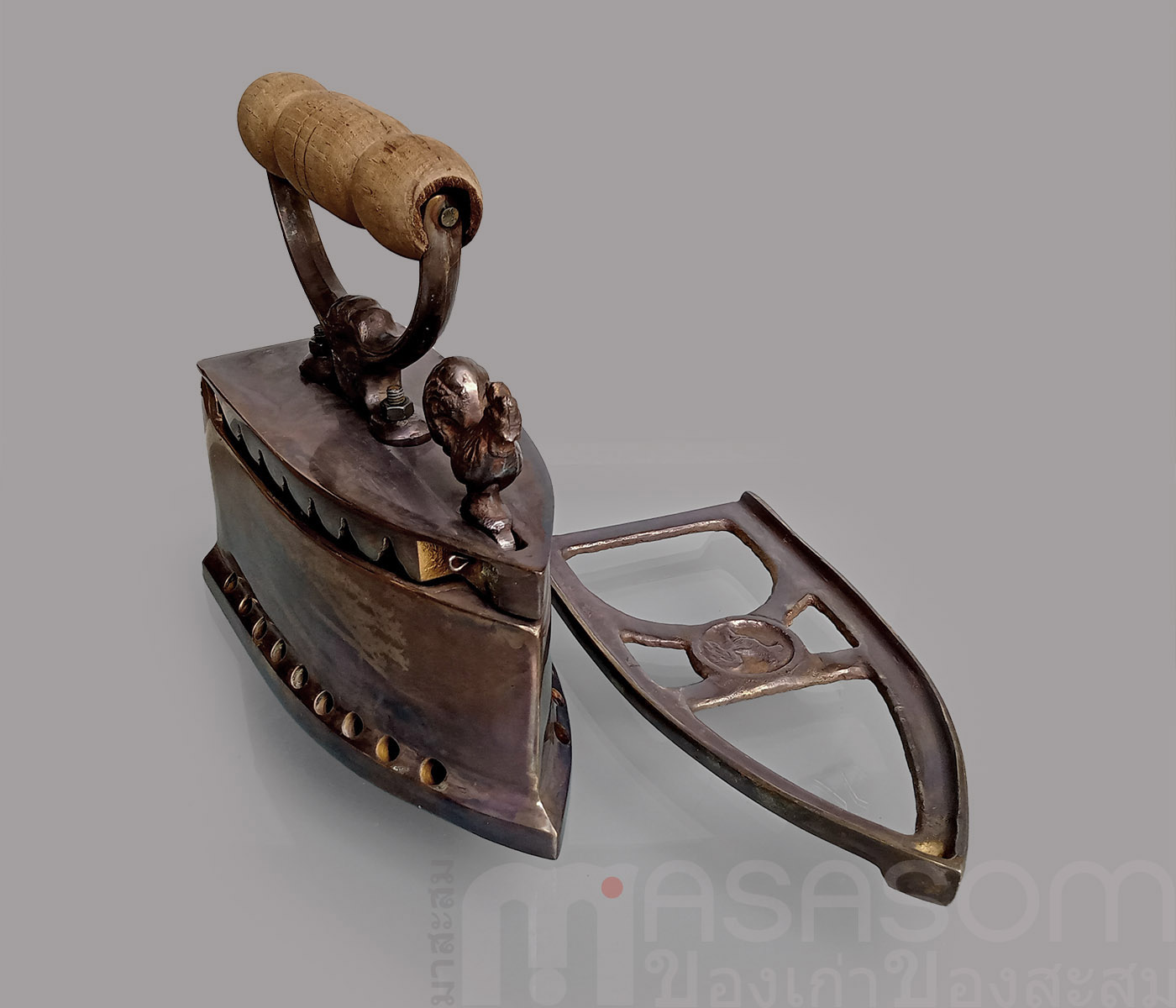 เตารีดทองเหลืองหัวไก่ 9 นิ้ว