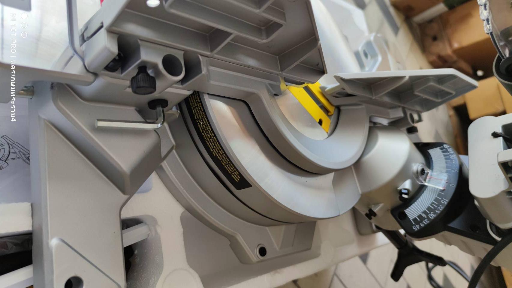 แท่นตัดองศา10" SM18 STANLEY สไลด์ได้ มีเลเซอร์