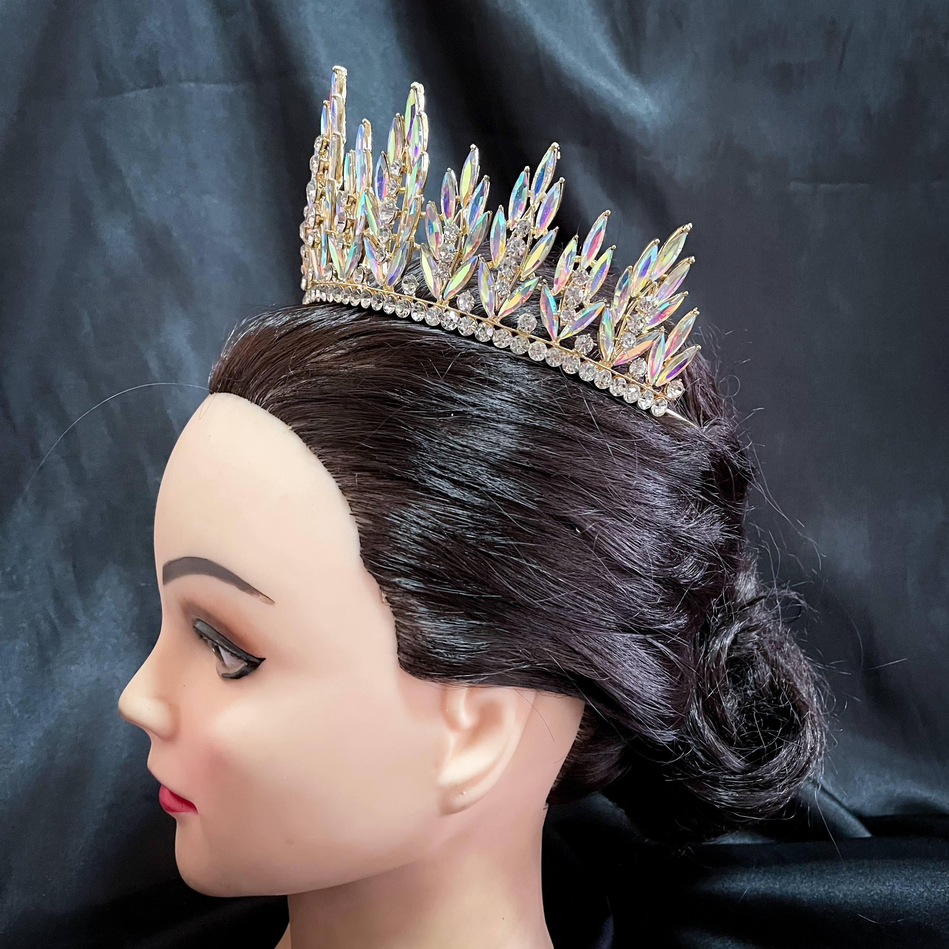 (พร้อมส่ง) เทียร่า 320 สีรุ้ง มงกุฎนางงาม มงกุฎเจ้าหญิง งานสวย ปราณีต QCเพชรทุกเม็ด สินค้าพร้อมส่งจากไทย