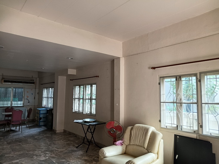 🚩H1192 ขายถูกบ้านแฝด 3ชั้น 39.9 ตร.วา ใกล้แจ้งวัฒนะ ราคา 3.3 ล้านบาท ฟรีค่าโอน หมู่บ้านโพธิ์แก้ว ประชาชื่น-แจ้งวัฒนะ ใกล้รถไฟฟ้าสายสีชมพู