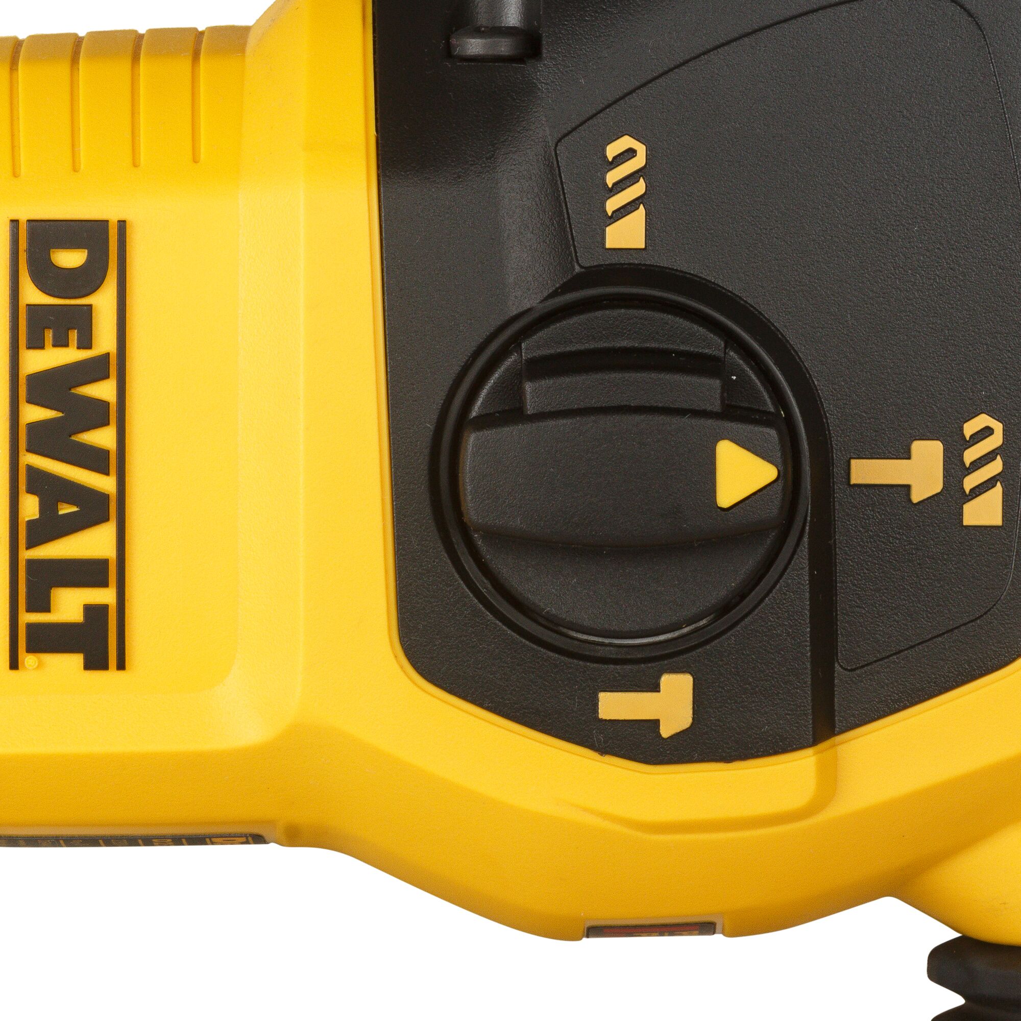 DEWALT รุ่น D25333K-B1 สว่านโรตารี่ 30mm 3 ระบบ 950W SDS Plus แบบมีสาย