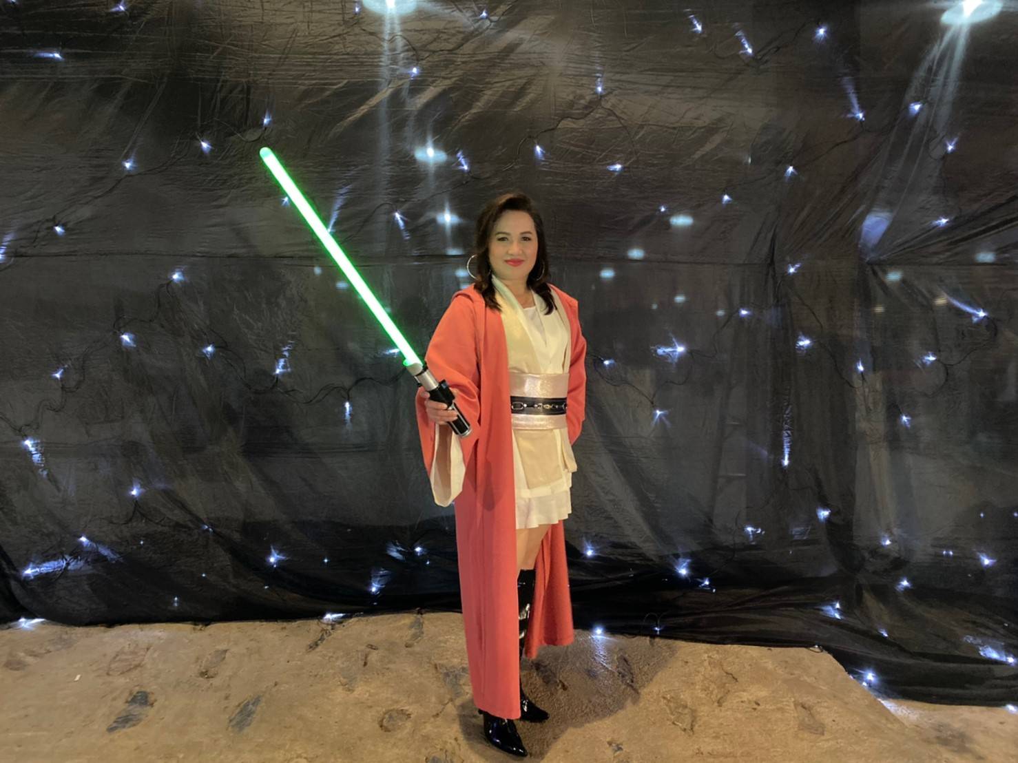 ชุดเจไดหญิง สีครีม น้ำตาล