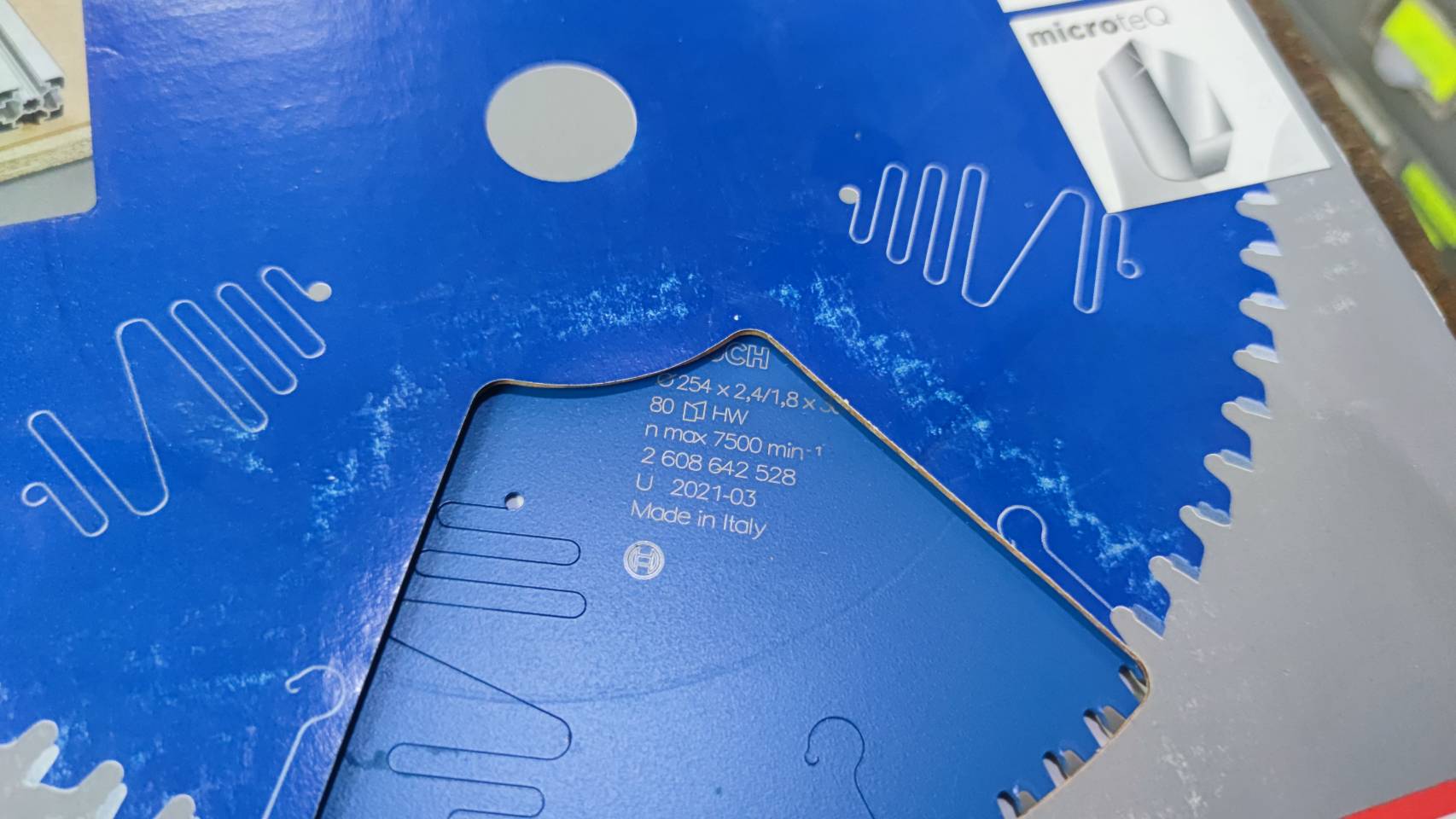 ใบเลื่อยวงเดือน MultiMaterial 10"x80T BOSCH