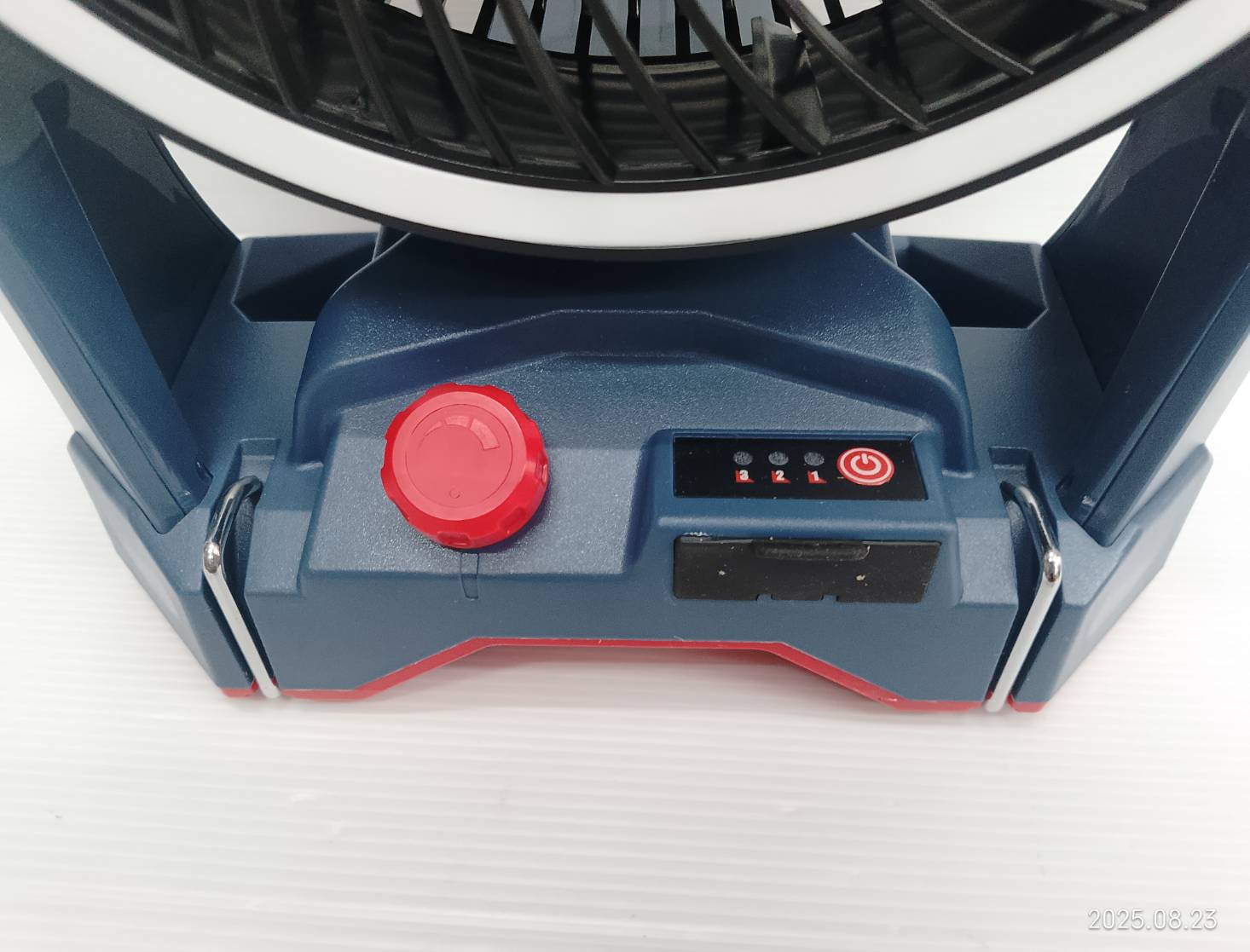 MASARU Powerturbo รุ่น SCFP-910-B1 พัดลมไร้สาย 10 นิ้ว พัดลมพกพา ไฟLED