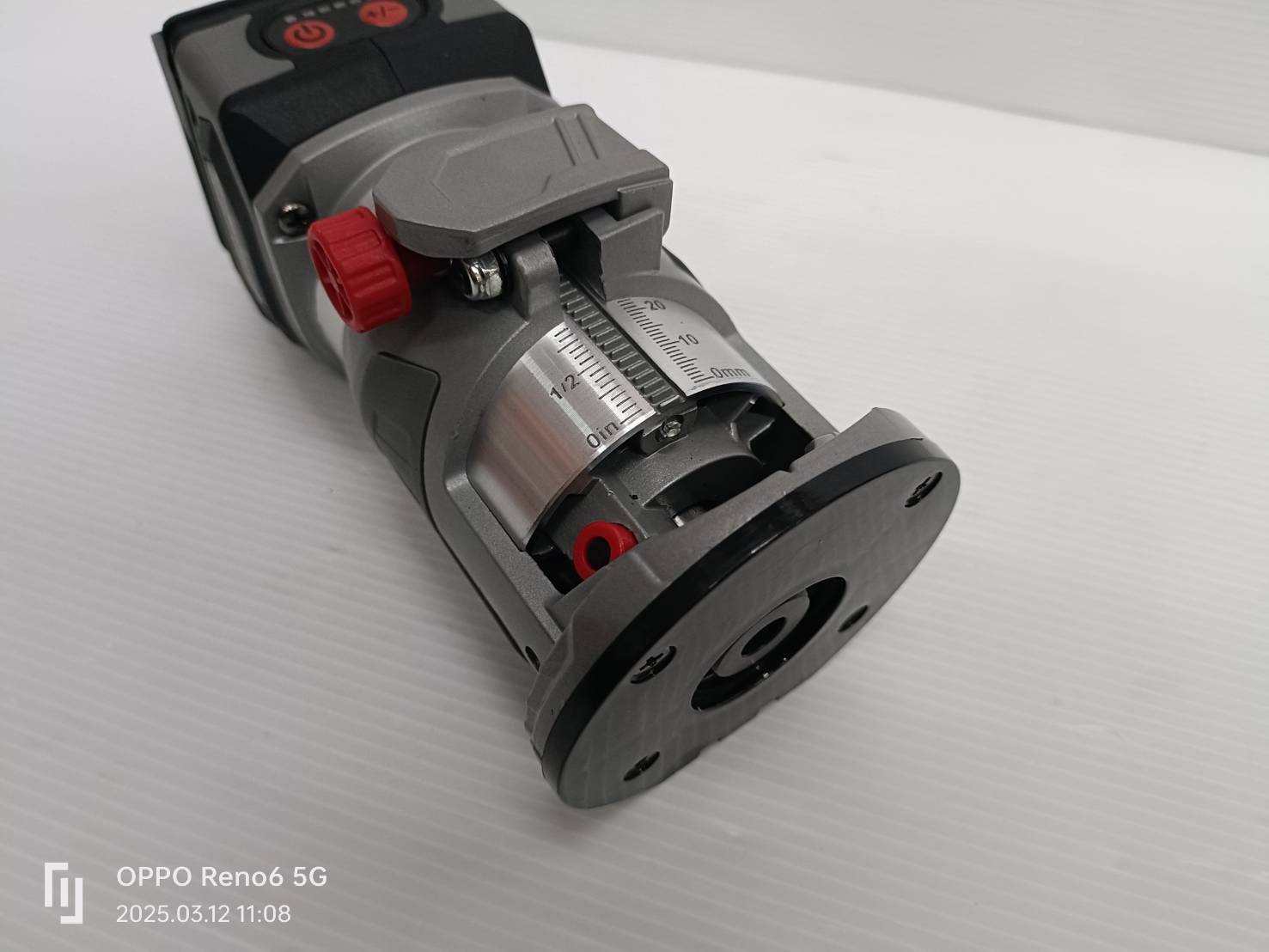 ทริมเมอร์ไร้สายไร้แปรงถ่าน OCCR886-N (เฉพาะตัวเครื่อง) OSUKA