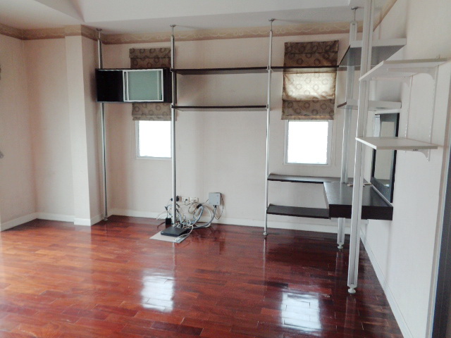 🚩H1091 ขายบ้านเดี่ยว 76.3 ตร.วา หมู่บ้านมัณฑนา วัชรพล-รามอินทรา2 แขวงท่าแร้ง เขตบางเขน ทำเลดี ใกล้ห้าแยกวัชรพล อยู่หลังมุม