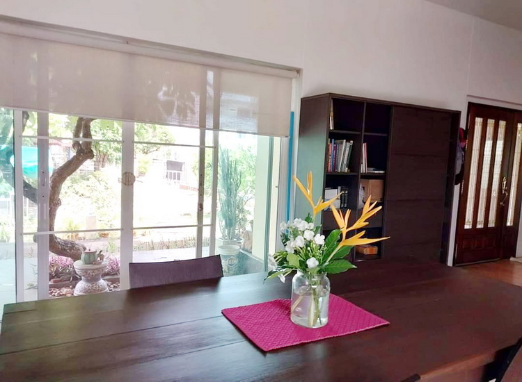 H1186 ขายบ้านเดี่ยวชั้นเดียว 281 ตารางวา อยู่ในตัวเมืองราชบุรี ตกแต่งหรู สภาพพร้อมอยู่