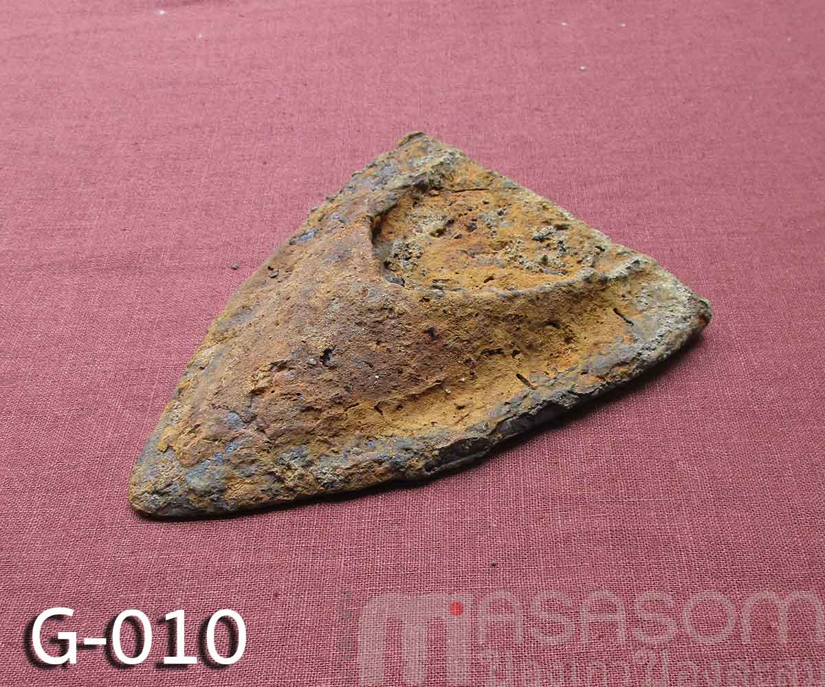 ผาลไถโบราณอายุนับร้อยปี