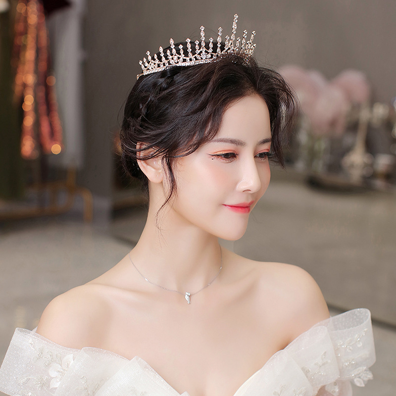 (พร้อมส่ง) เทียร่า 261 สีทอง มงกุฎนางงาม มงกุฎประกวด เทียร่าเจ้าสาว งานสวย ปราณีต QCเพชรทุกเม็ด สินค้าพร้อมส่งจากไทย