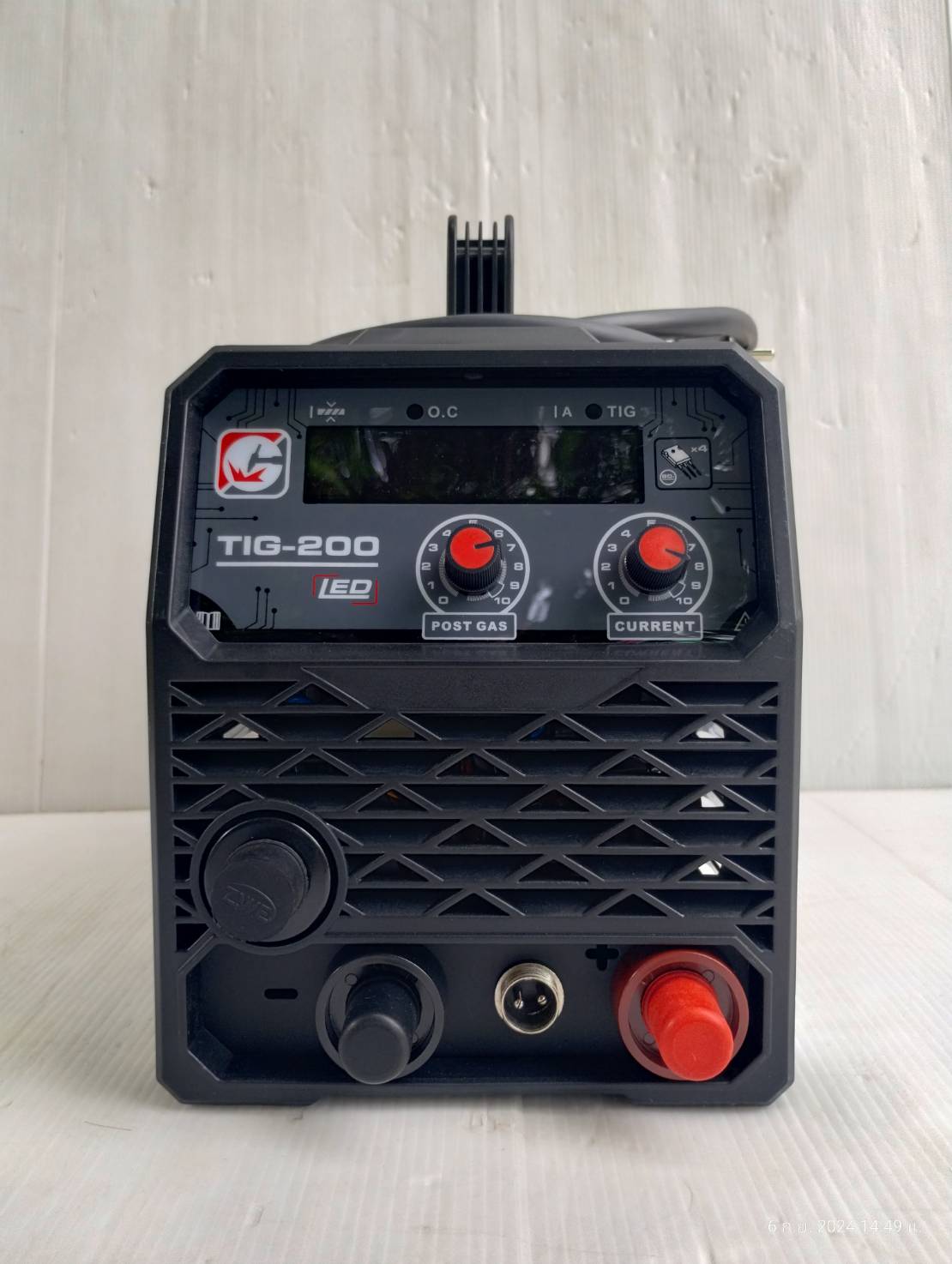 ANDELI ตู้เชื่อมอาร์กอน TIG-200 LED