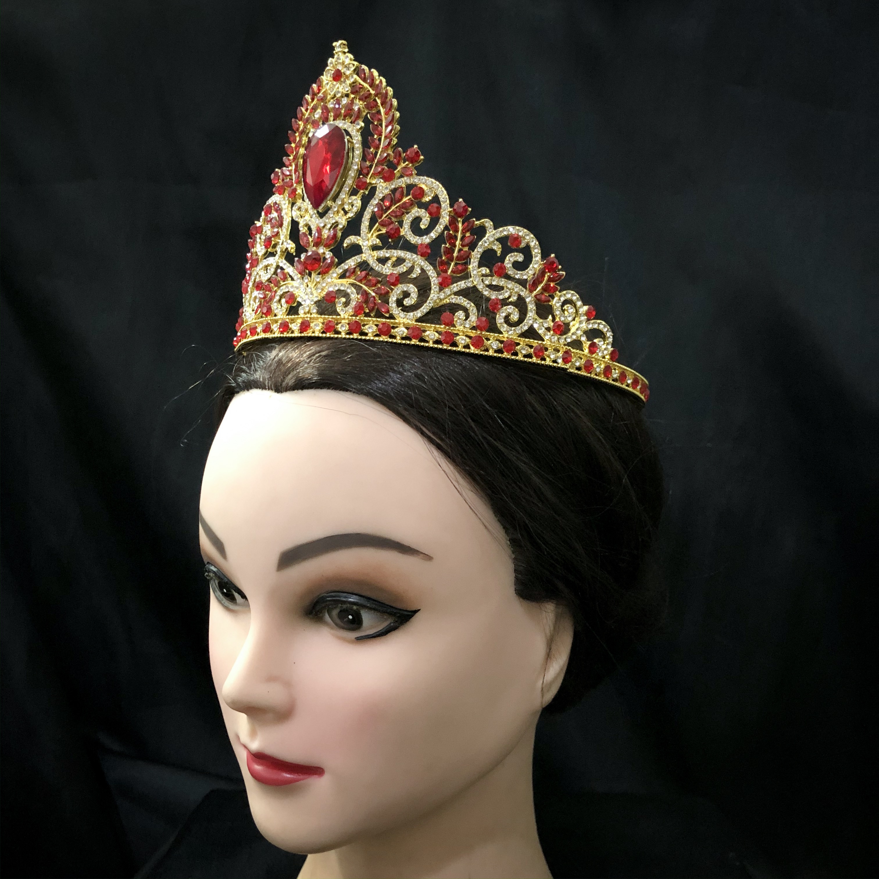 (พร้อมส่ง) เทียร่า 225 สีแดง