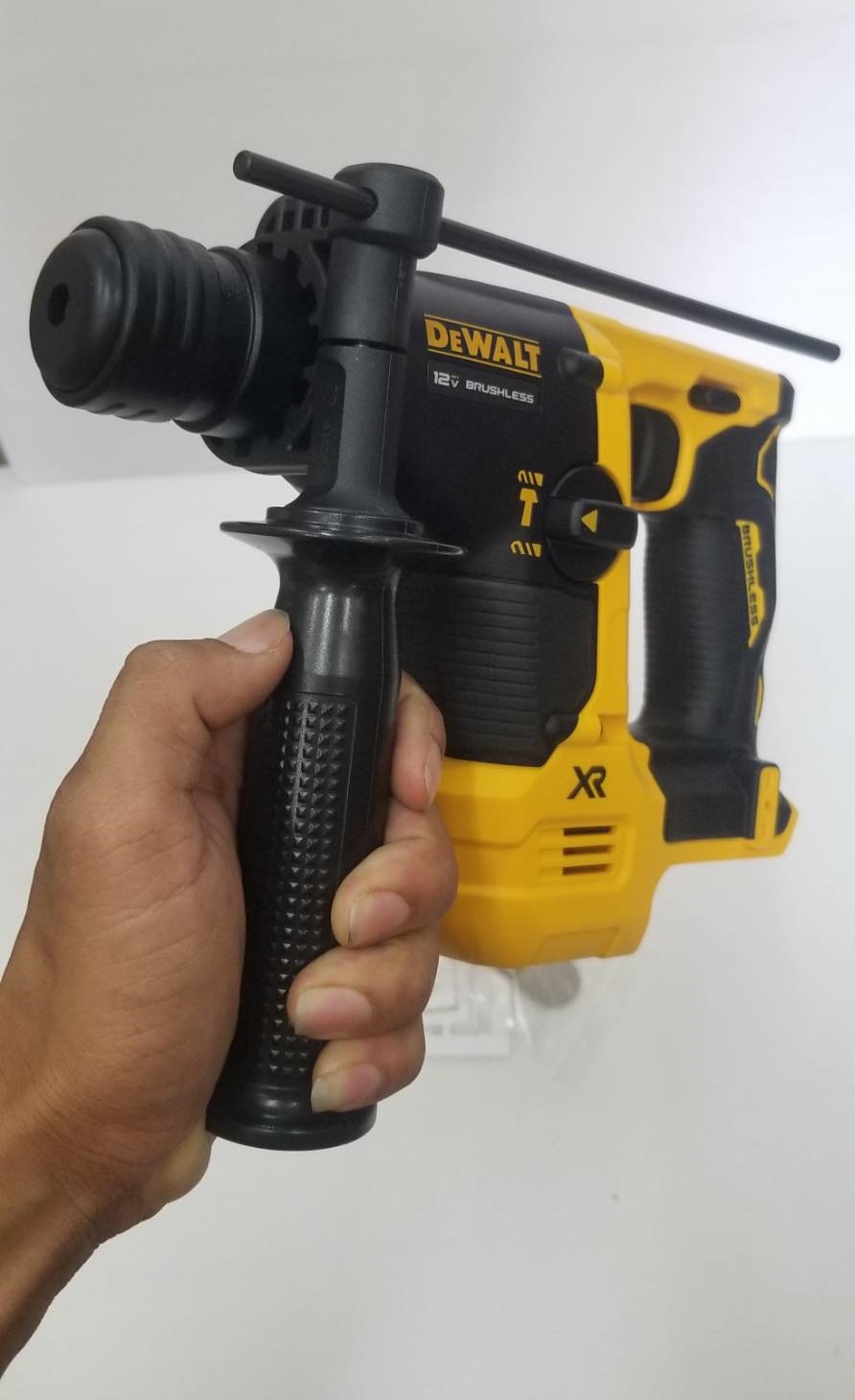 สว่านโรตารี่ไร้สาย12V DCH072N-KR DEWALT