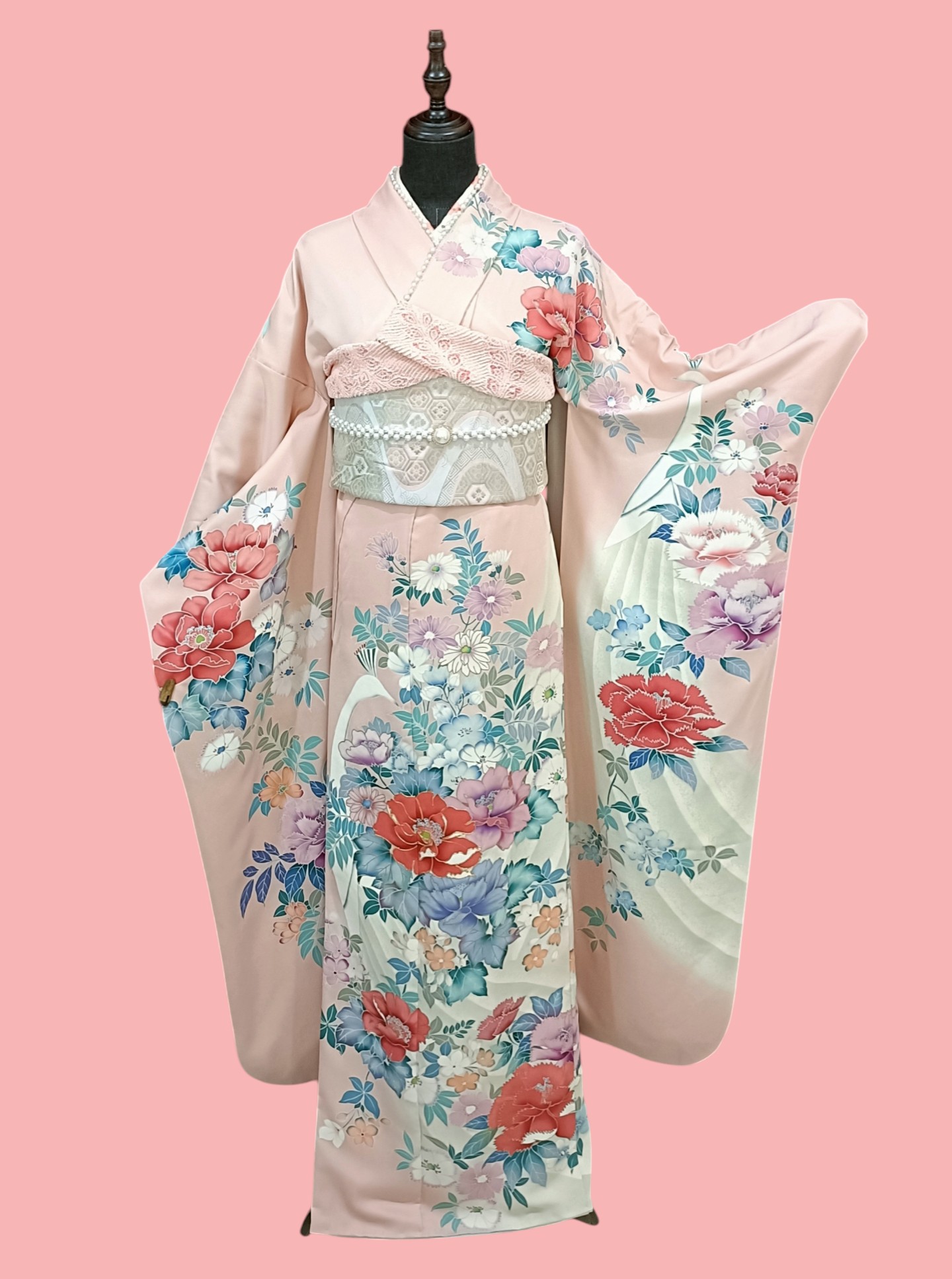 กิโมโนฟุริโซเดะ สีชมพูอ่อน