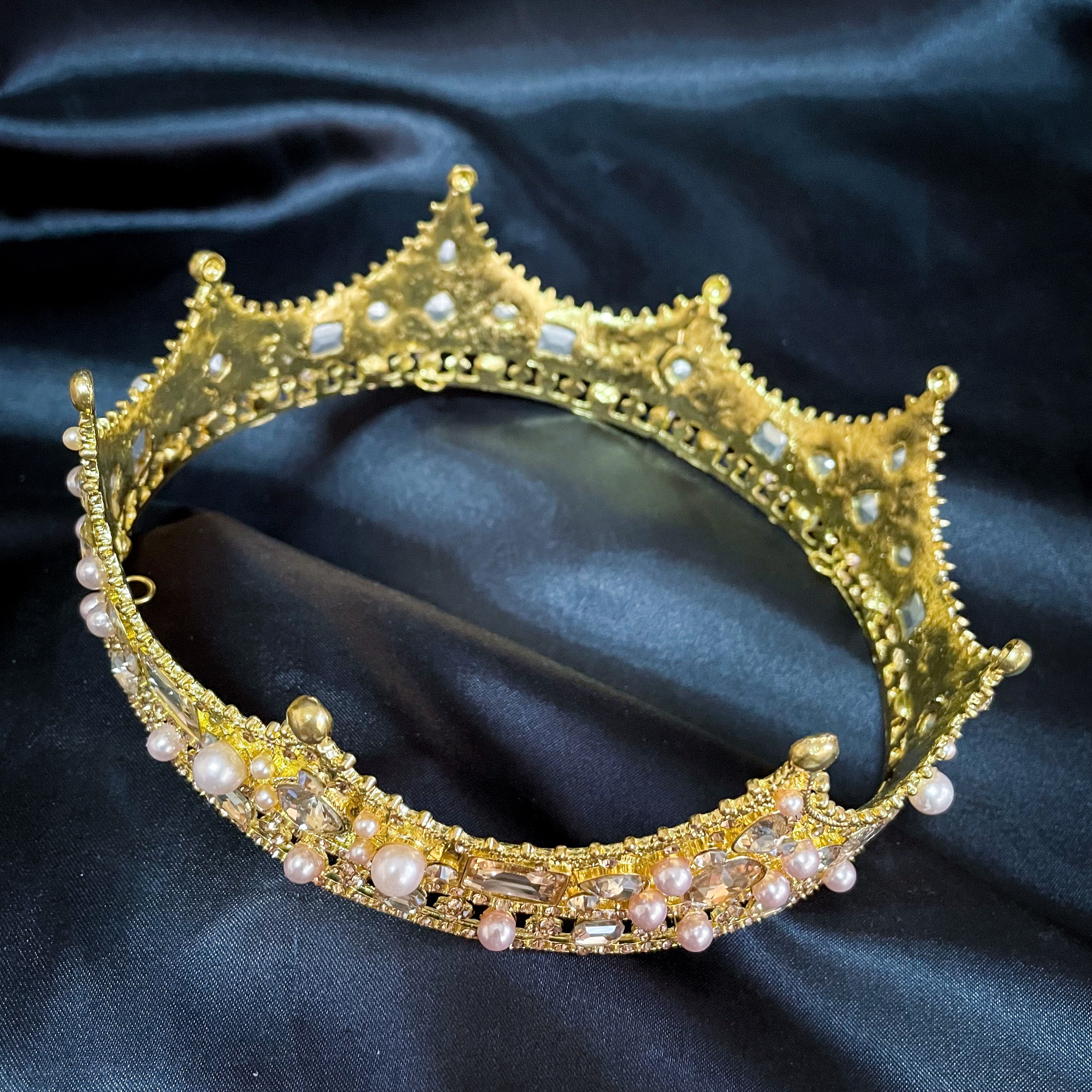 (พร้อมส่ง) มงกุฏผู้ชาย 035 สีทองเหลืองมงกุฎผู้ชาย มงกุฎเจ้าชาย งานสวย ปราณีต QCเพชรทุกเม็ด