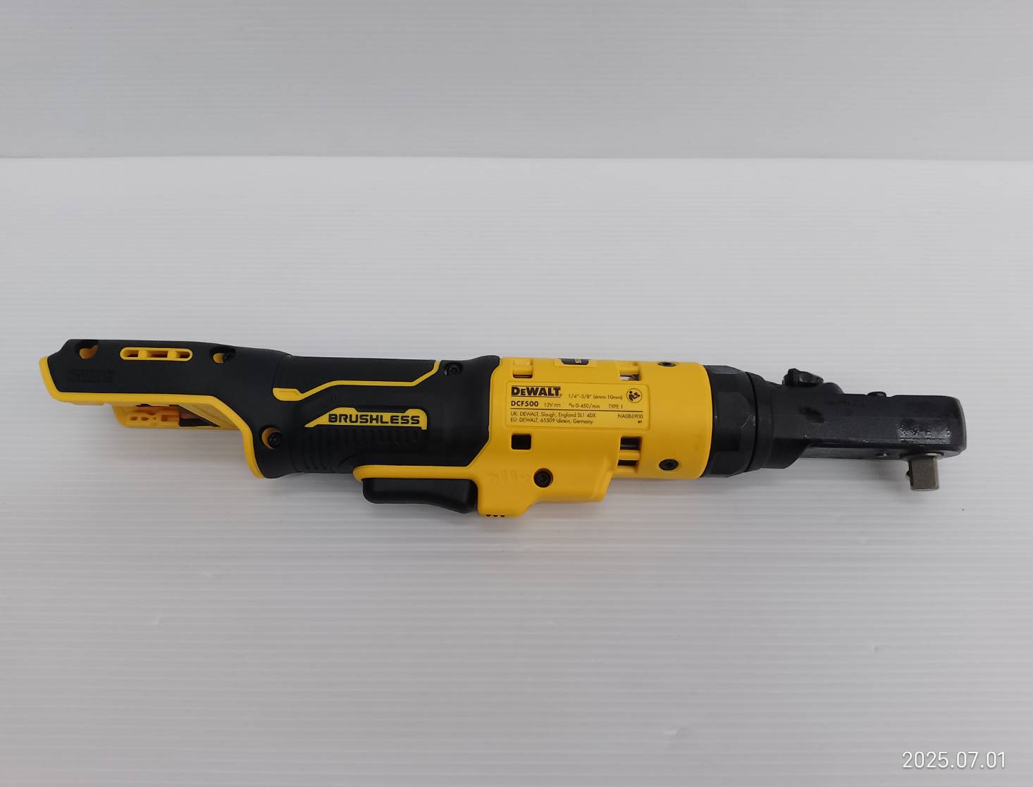 DEWALT ประแจบล็อก1/4-3/8 นิ้ว 12V DCF500N-XJ ด้ามสั้น (ตัวเปล่า)