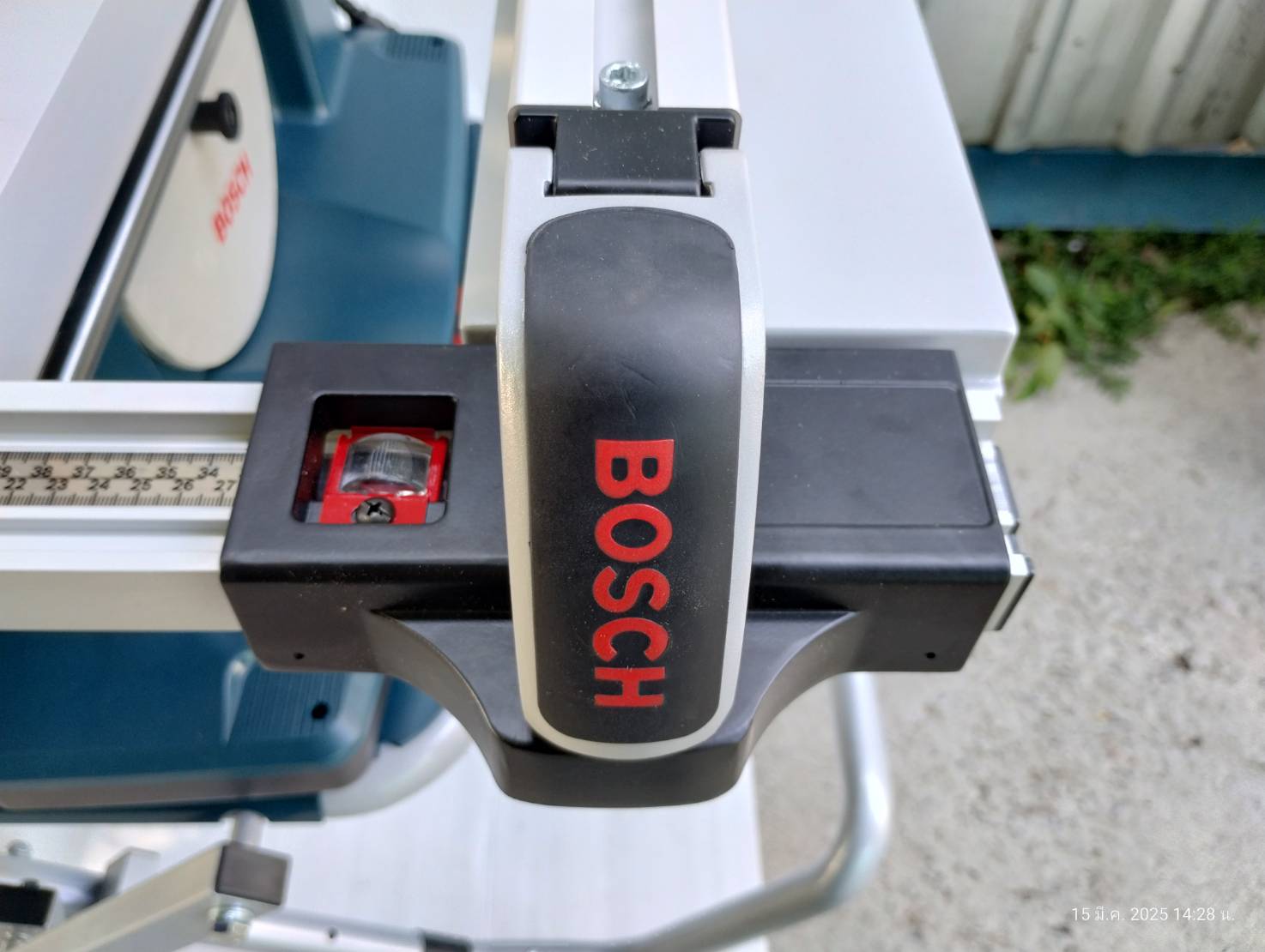 โต๊ะเลื่อยวงเดือน10" GTS10XC BOSCH