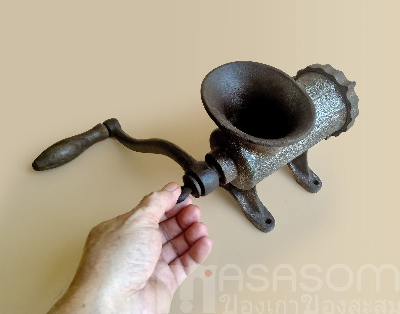 เครื่องบดเนื้อแบบมือหมุนเบอร์12