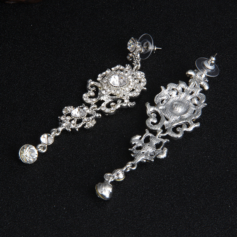 (พร้อมส่ง) ต่างหู 095 (เข็ม) สวยๆ ใส่ออกงาน เพชรหรูหรา