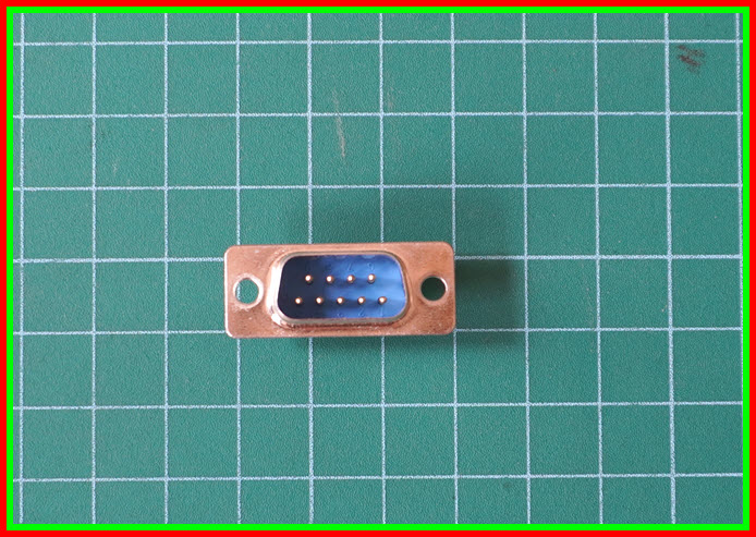 1x DB9 RS232 คอนเน็คเตอร์ตัวผู้ 9 ขา สีน้ำเงิน