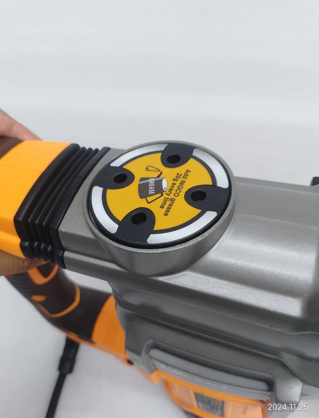 INGCO สว่านโรตารี่ 1600W Chipping Gun SDS-MAX RH1600388