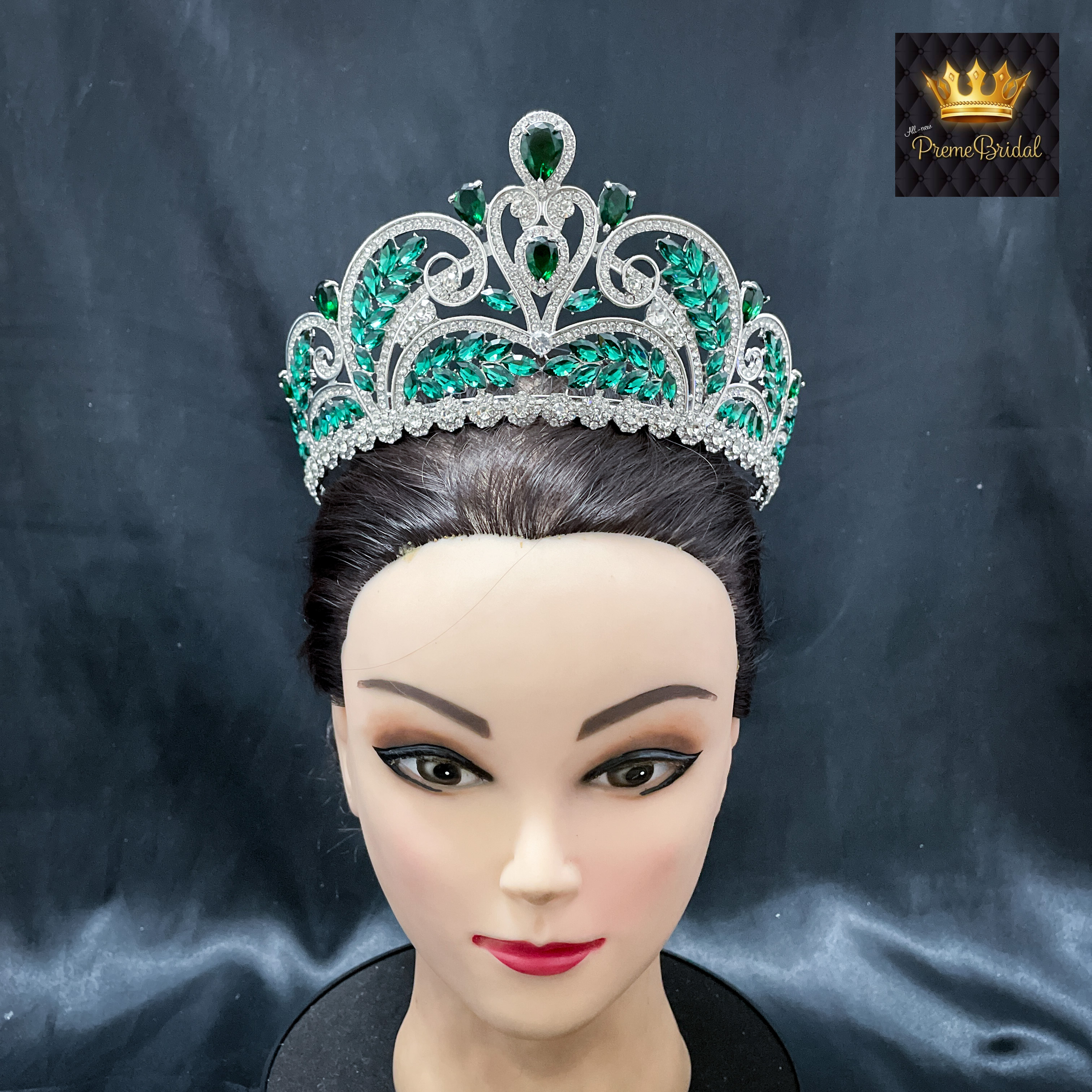 (พร้อมส่ง) มงกุฏ 087 สีเขียว มงกุฎนางงาม มงกุฎเพชร มงกุฎประกวด สินค้าพร้อมส่ง ไม่ต้องรอนาน งานพรีเมี่ยม