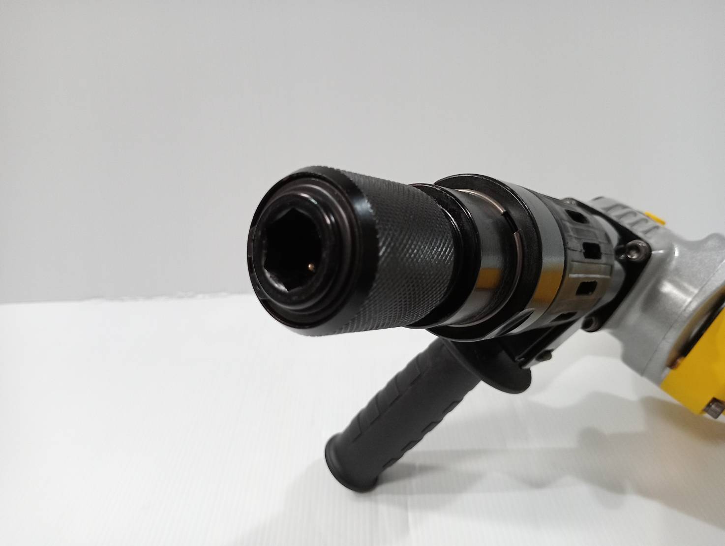 สกัดไฟฟ้า STHM5KHV STANLEY