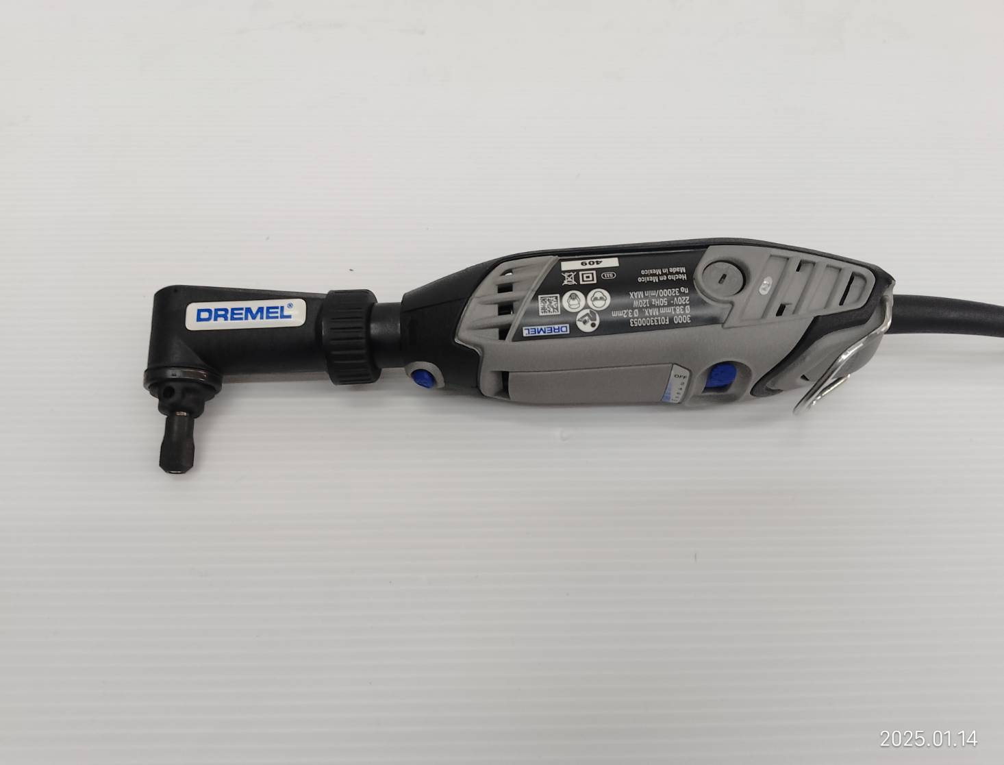 เครื่องเจียรมือ รุ่น 3000-8/64 พร้อมอุปกรณ์เสริม 64 ชิ้น DREMEL