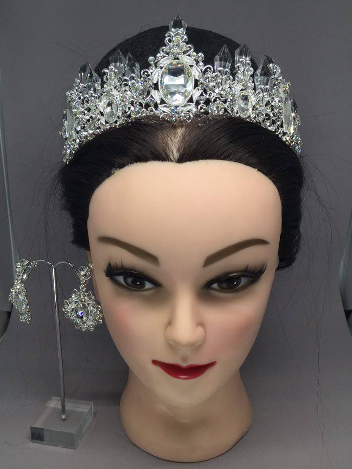 (พร้อมส่ง) เทียร่า 041 สีทอง เทียร่า+ต่างหูหนีบ มงกุฎนางงาม มงกุฎเจ้าหญิง งานสวย ปราณีต QCเพชรทุกเม็ด สินค้าพร้อมส่งจากไทย