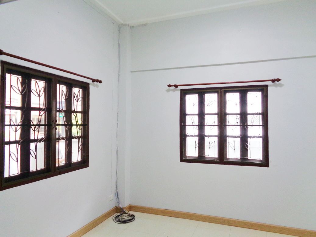 🚩 H1279 ขายทาวน์โฮม 2ชั้น หลังมุม 22.6 ตารางวา หมู่บ้านเอื้อประชา7 ซอยนวลจันทร์56 แยก7 ทำเลดี ใกล้ทางด่วน ใกล้รถไฟฟ้า