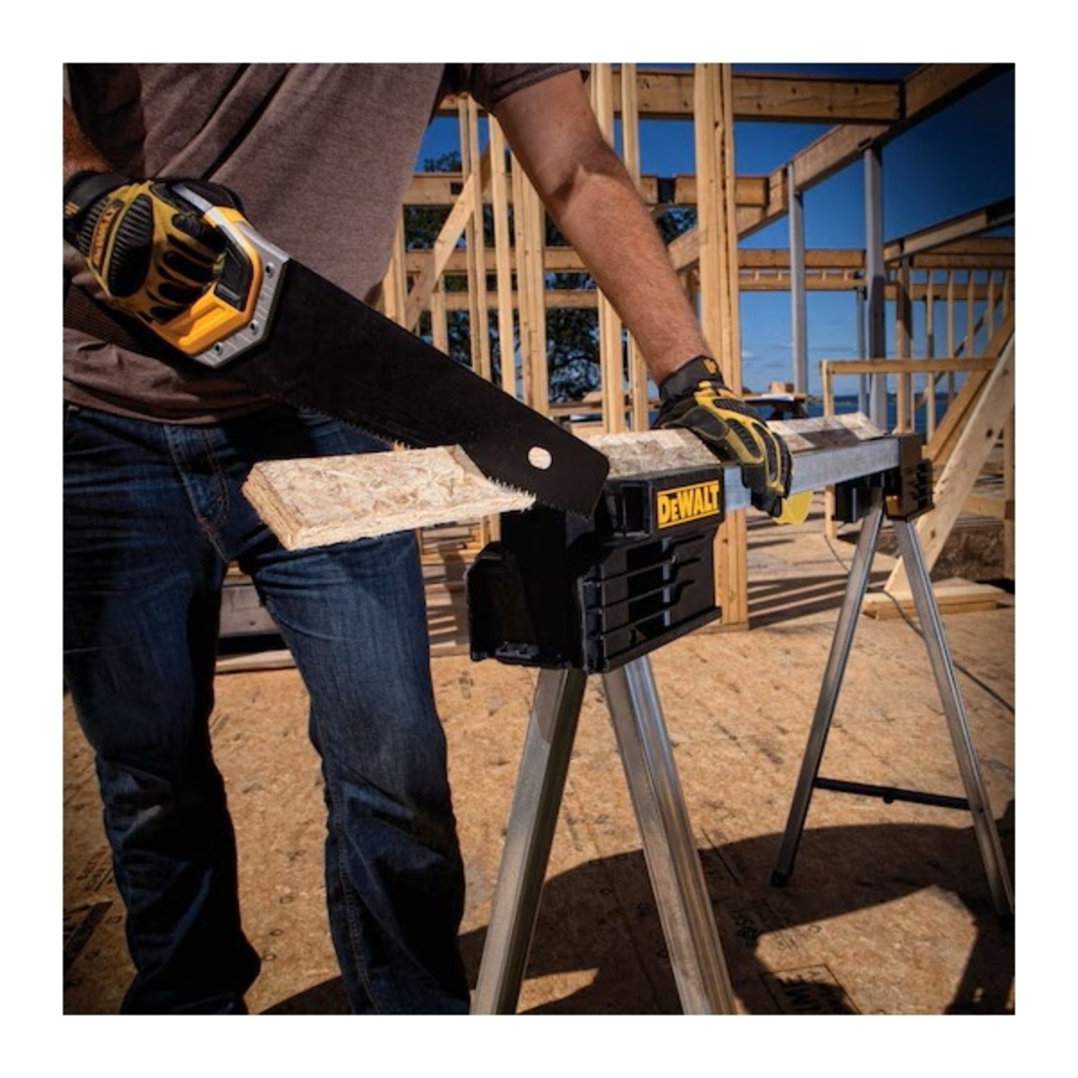 DEWALT ขาตั้งเลื่อยองศา พับได้ รุ่น DWST11155