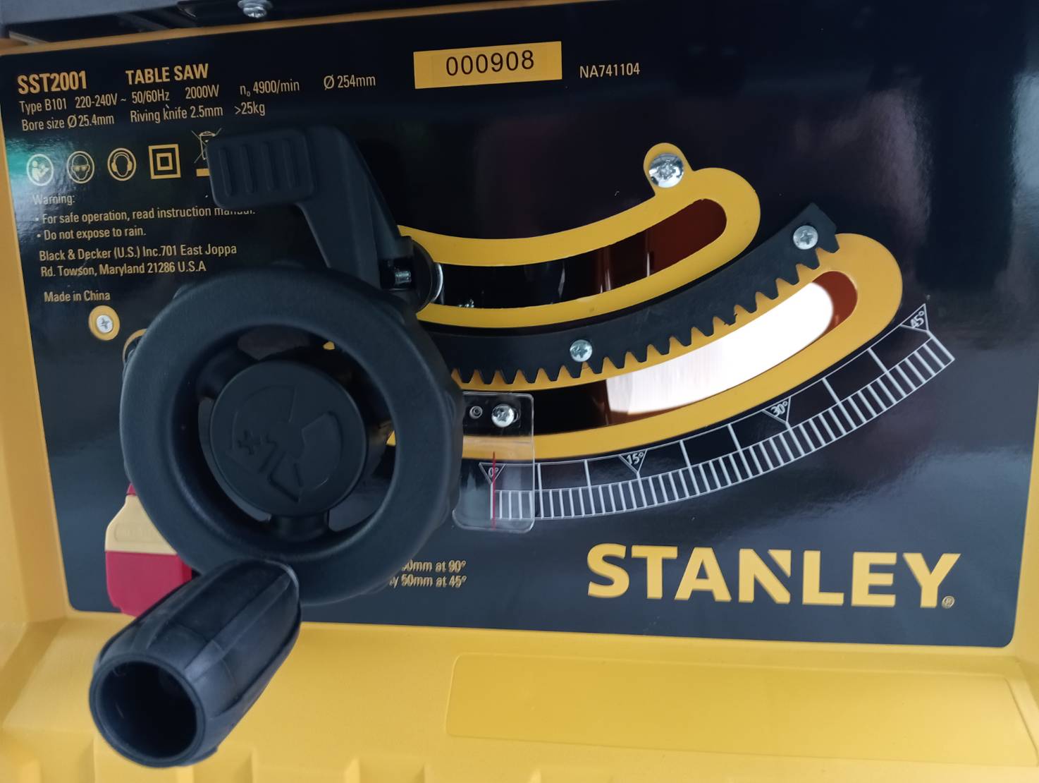 โต๊ะแท่นเลื่อย10" SST2001-B1 STANLEY