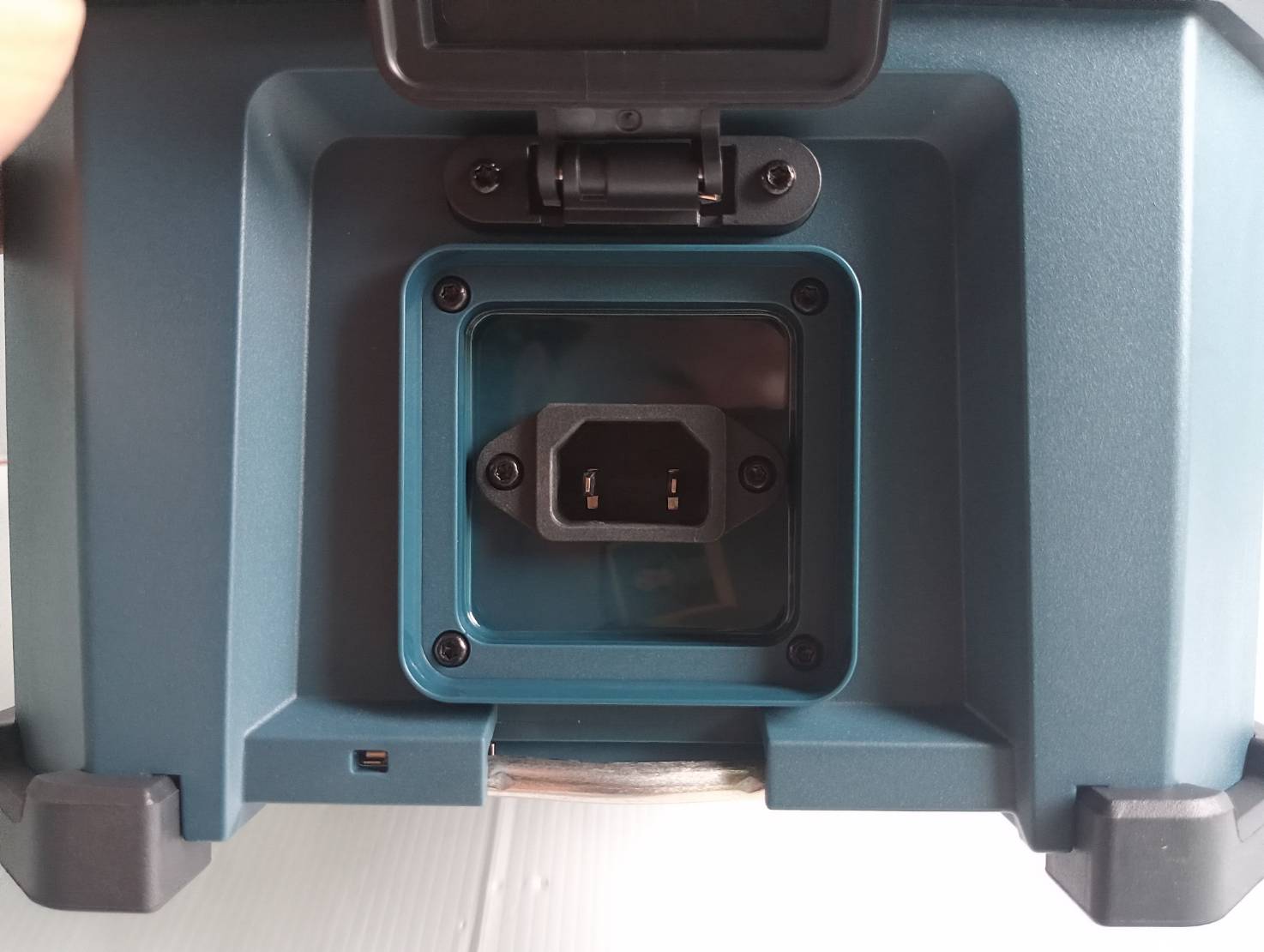 ไฟฉาย18V GLA18VH-7500 BOSCH SOLO