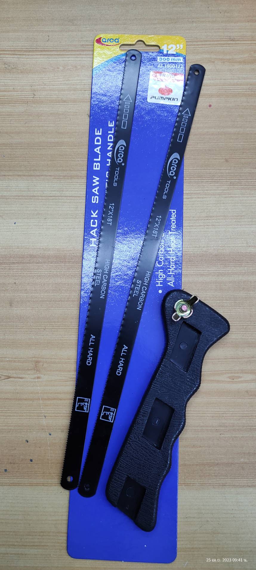 เลื่อยมือตัดเหล็ก AI-1900122 ARCA 12"x18T (แถมใบเลื่อย 2ใบ)