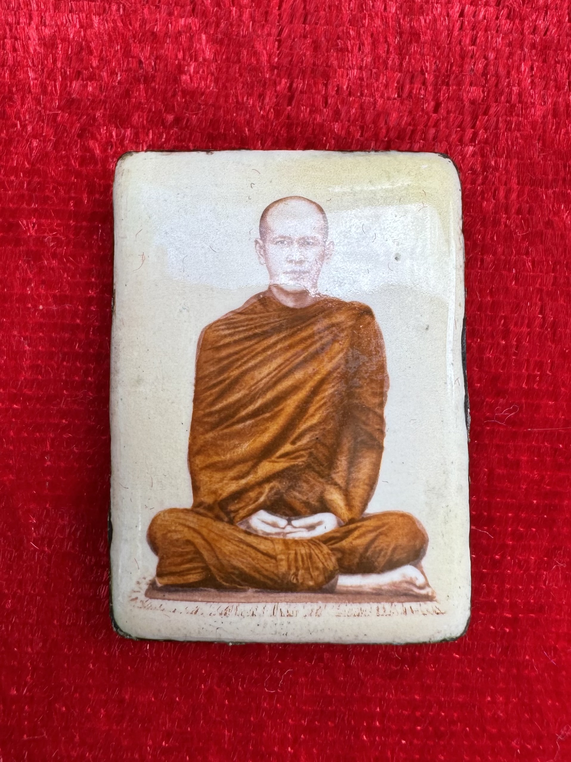 พระพรหมโปรดมนุษย์โลก ล็อกเกตหลังพระพรหม พระอาจารย์ต้อม วัดท่าสะแบง อุดผงมวลสารศักดิ์สิทธิ์ มีกล่องเดิม