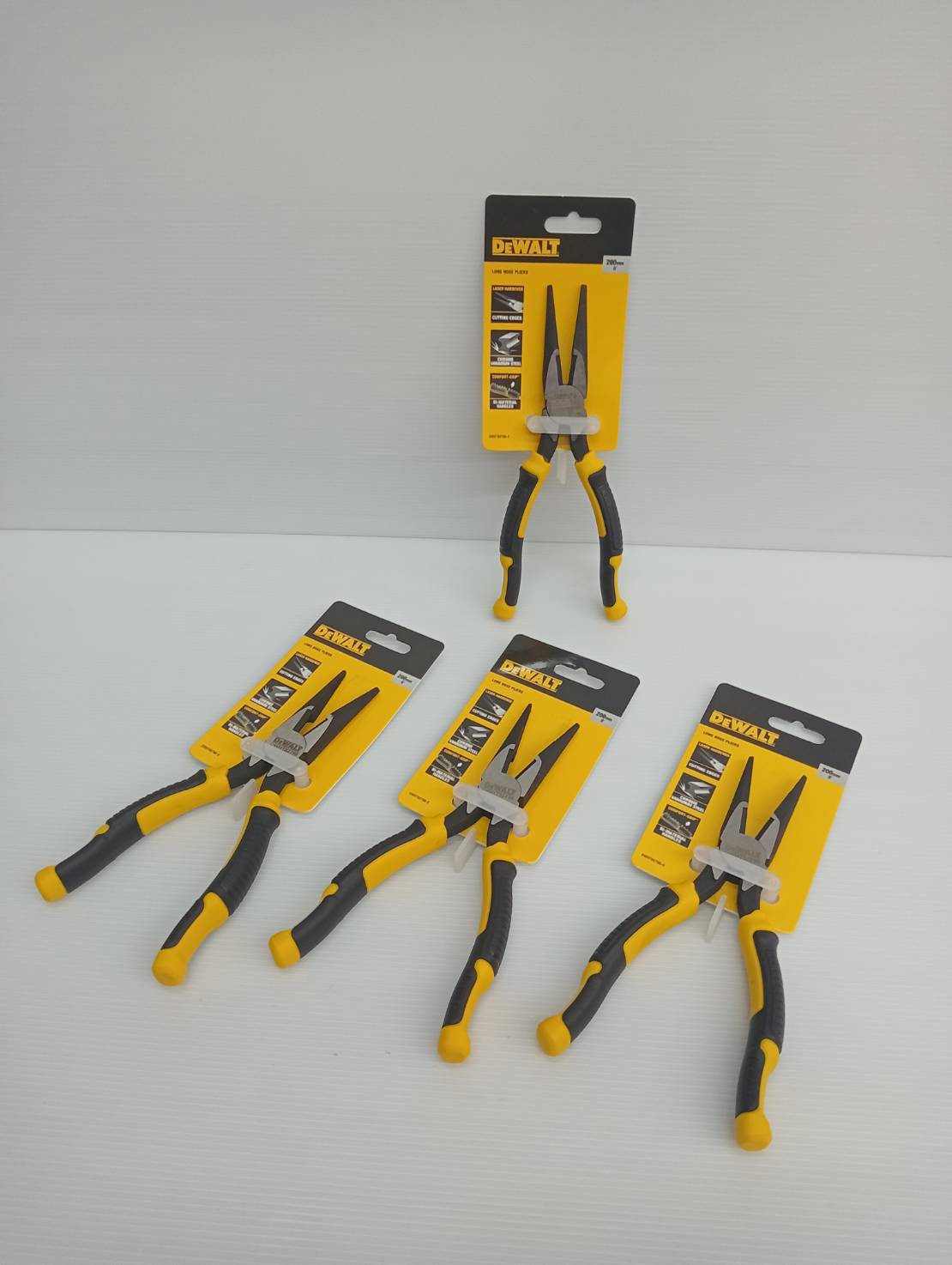DEWALT รุ่น DWHT82798-0 คีมปากแหลม DEWALT ขนาด 200 มม.