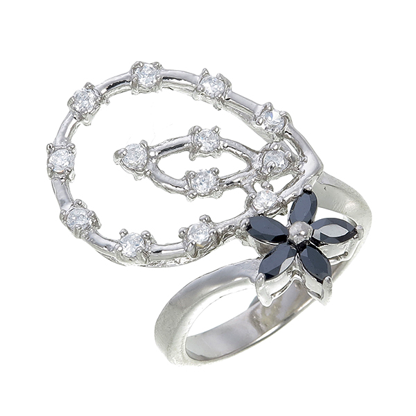 แหวนเพชร ประดับ เพชรCZ แหวนทรงดอกไม้ สวยหรู ดูเก๋ไม่เบาเลย ตัวเรือนเงินแท้100% (เงินแท้92.5%) ใส่แล้วดูแล้วป็อปมากนะ